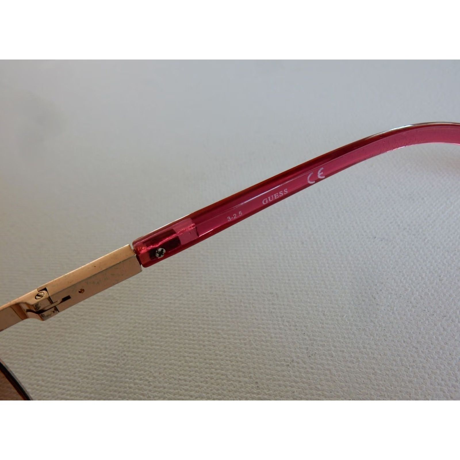 Guess VINTAGE GUESS Sunglasses Aviator Women Pink & Gold UV 60[]14 130 RO-62A Size ONE SIZE - 6 Thumbnail