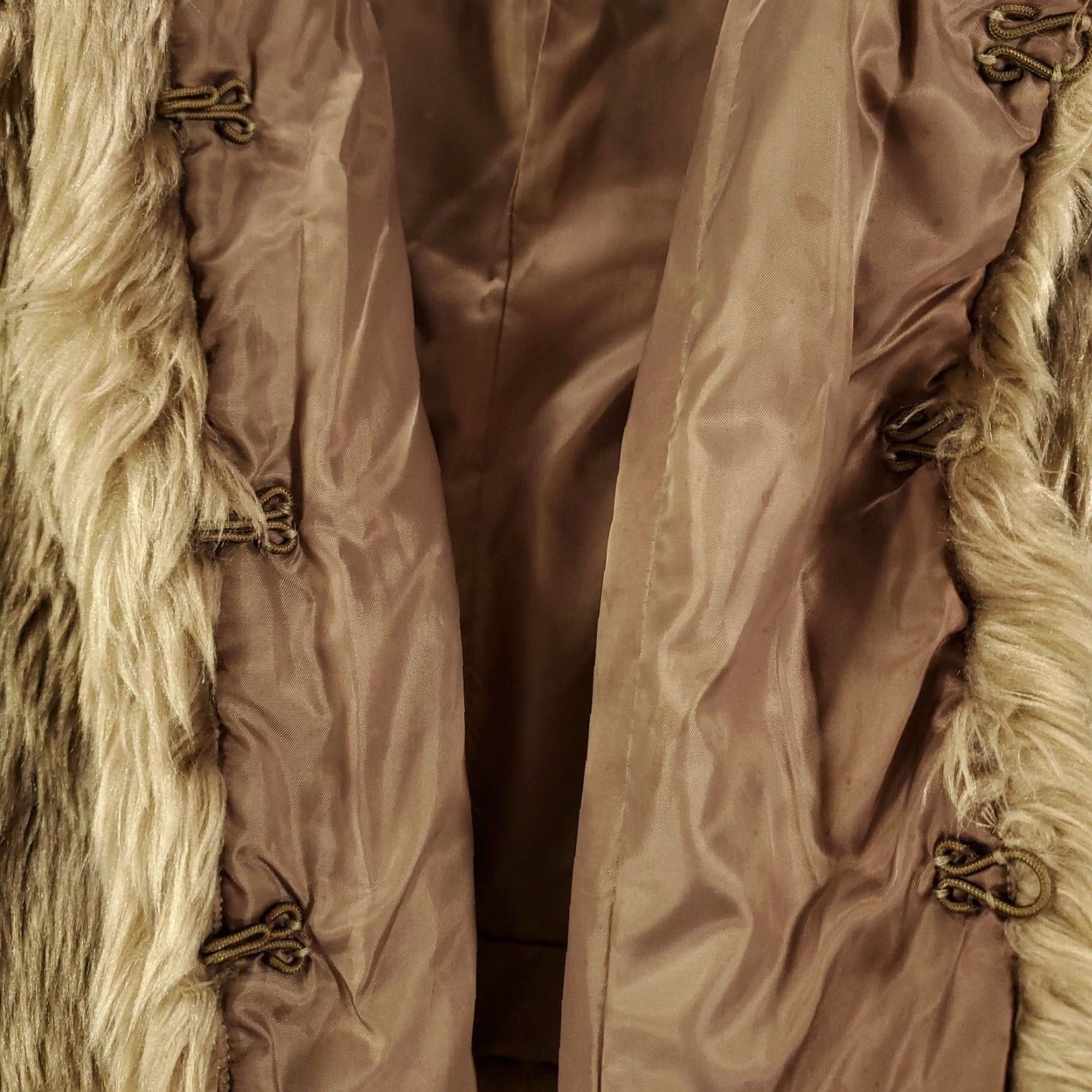 Vintage Vocal Women's Faux Fur Vest Small Brown Casual Bohemian Sleeveless Lined Pockets Size S / US 4 / IT 40 - 6 Thumbnail