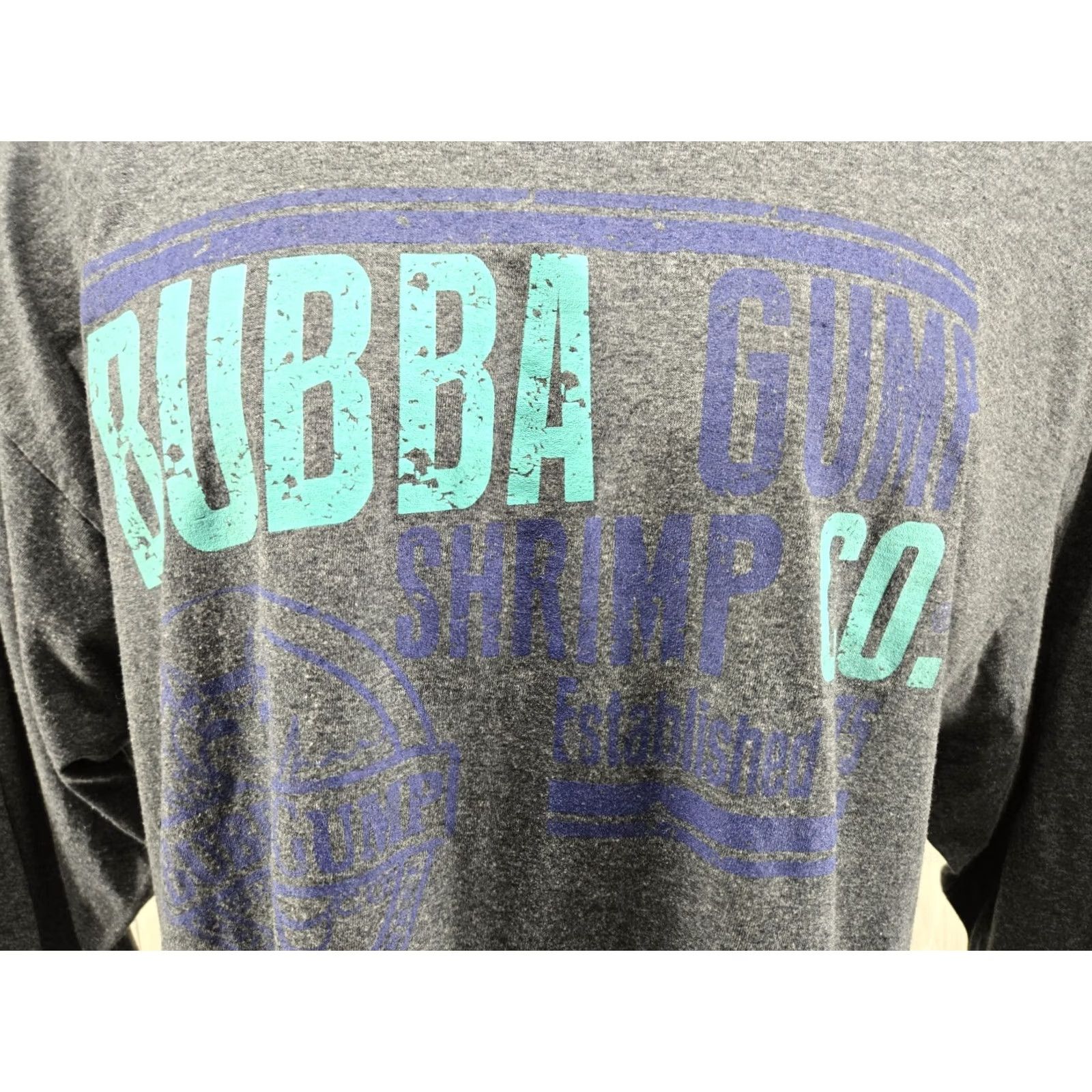 Shrimps Bubba Gump Shrimp Co. Adult Long Sleeve Shirt Gray 2XL Size US XXL / EU 58 / 5 - 3 Thumbnail