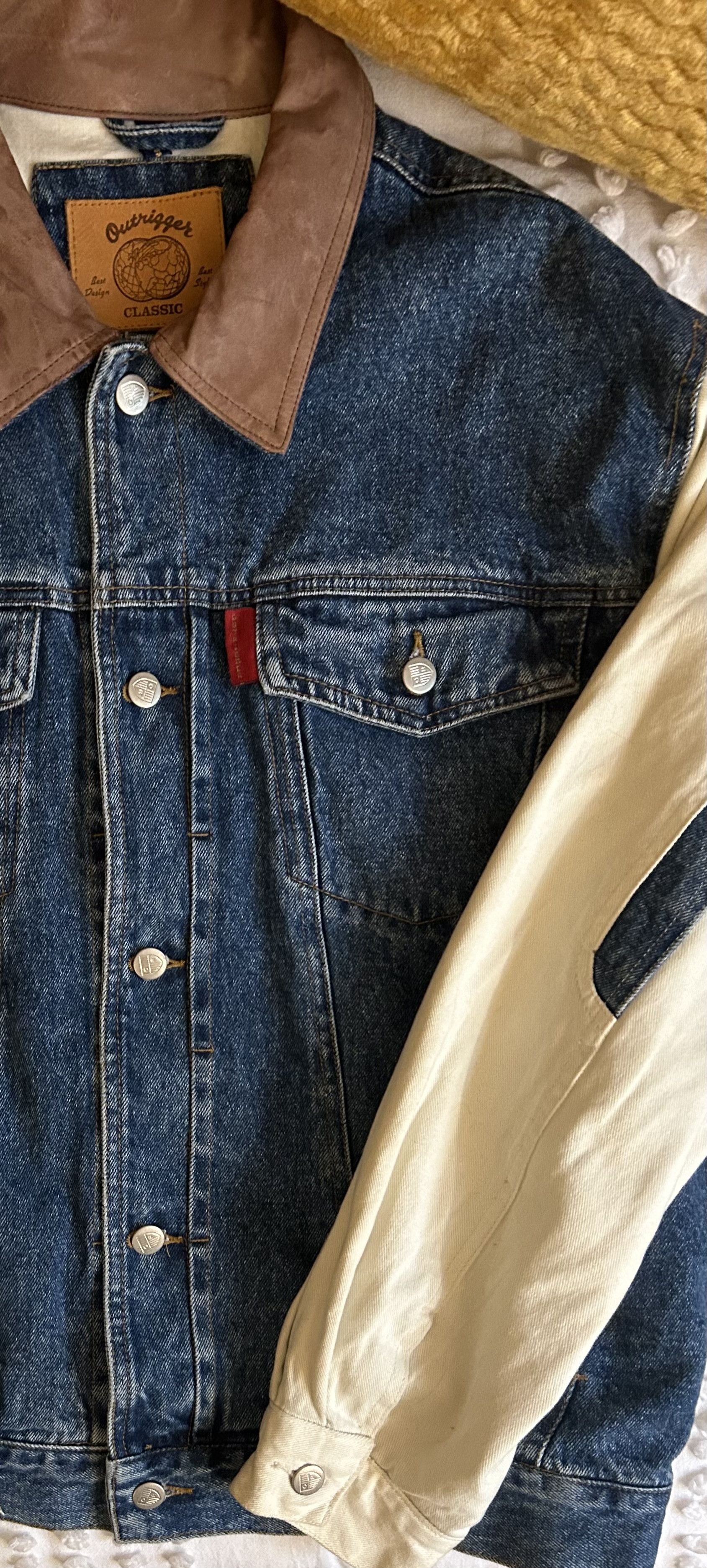 Levi's Vintage Clothing VTG denim jacket with leather collar Size US L / EU 52-54 / 3 - 5 Thumbnail