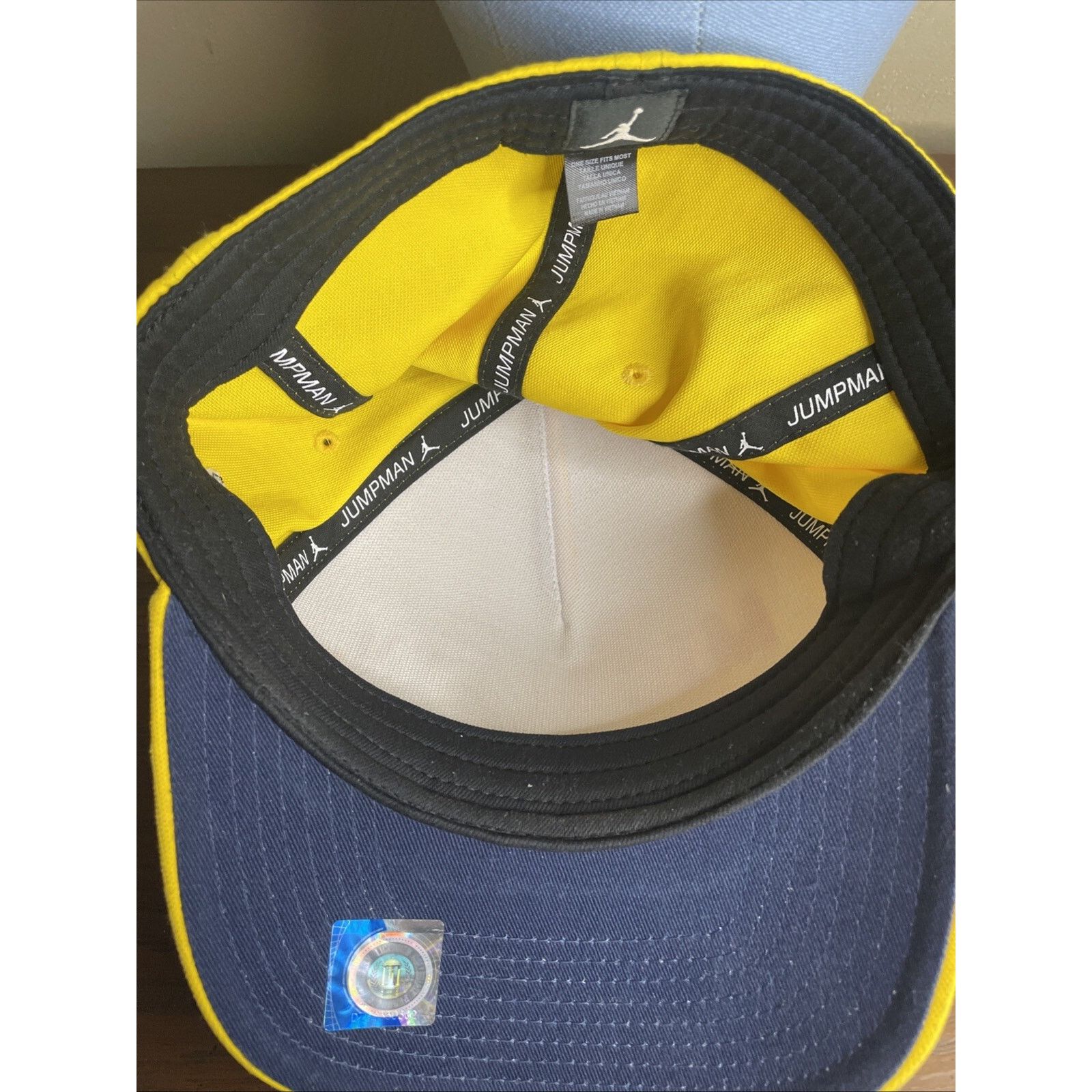 Jordan Brand Yellow & Blue Jordan Hat Michigan Wolverines Size OSFM Size ONE SIZE - 7 Thumbnail