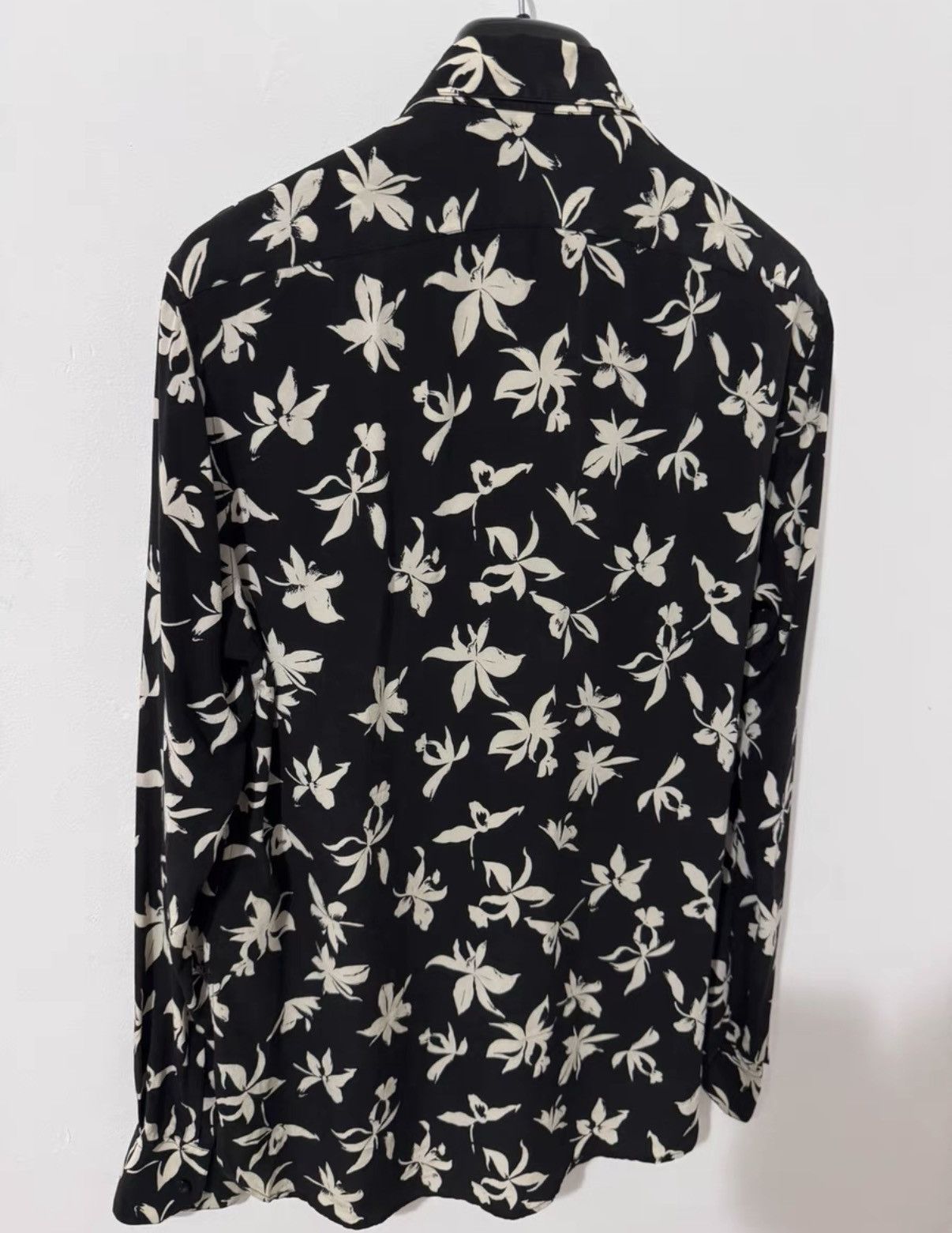 Saint Laurent Paris SLP 21SS Runway All-Over Wild Orchid Print Silk Shirt Size US M / EU 48-50 / 2 - 4 Thumbnail