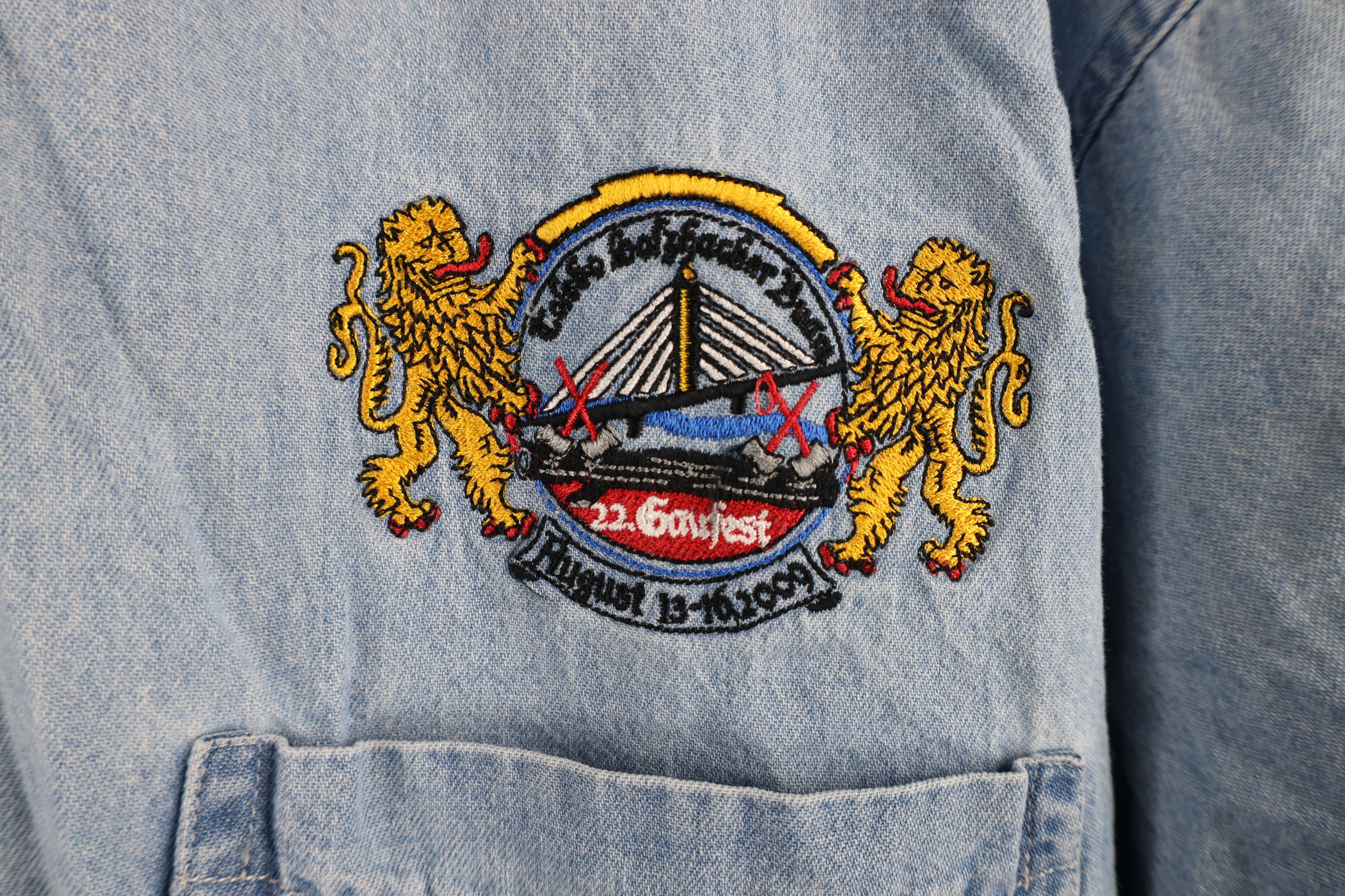 Vintage Vintage Y2K 2009 German American Festival Denim Button Shirt Size US XXL / EU 58 / 5 - 4 Thumbnail