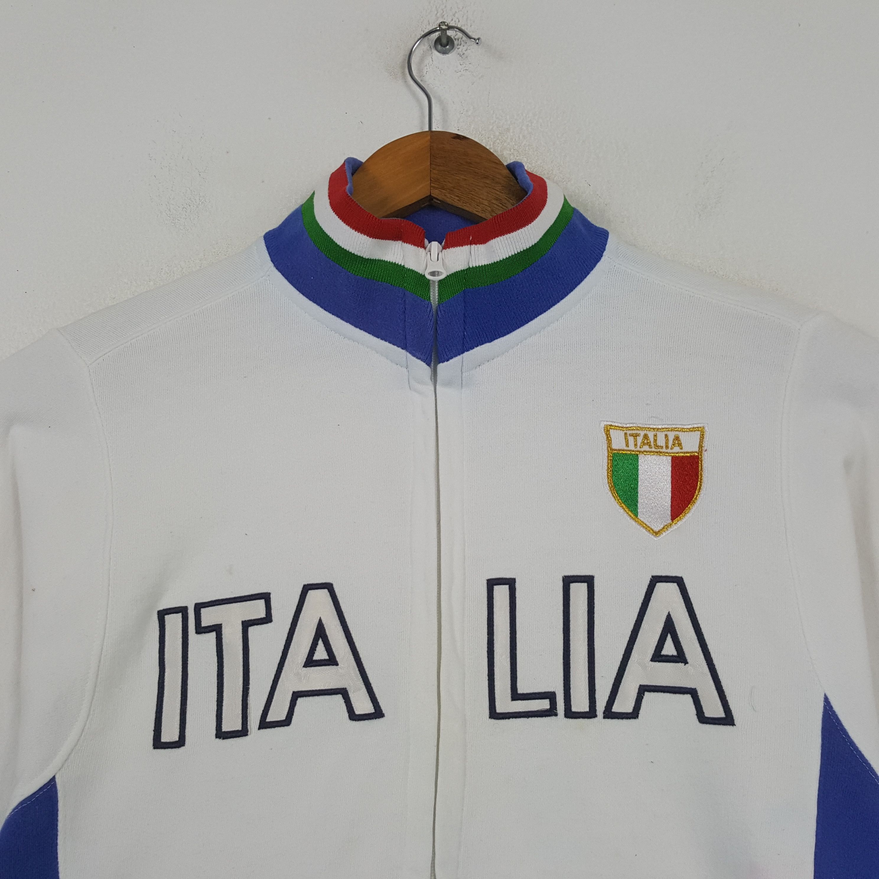Vintage Vintage ITALIA Sportswear Promo Sweater Jacket C295N26 Size US XS / EU 42 / 0 - 2 Thumbnail