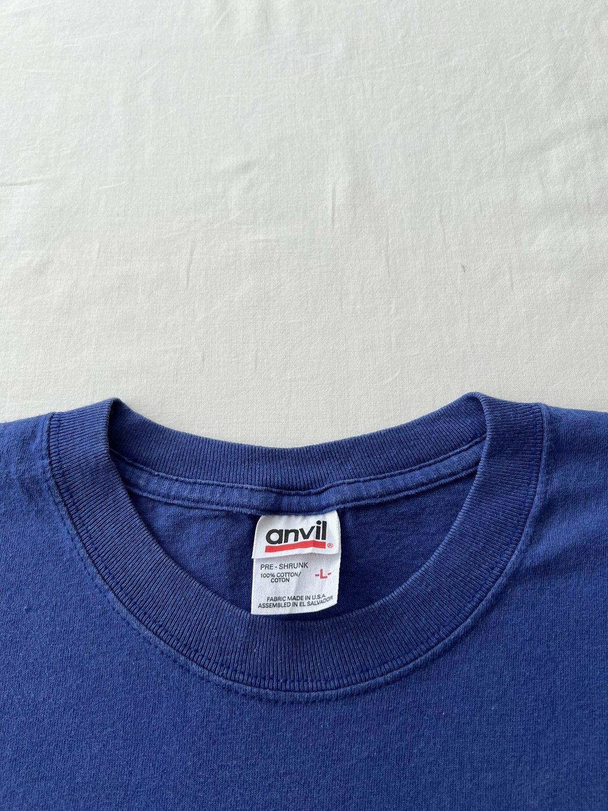 Arts & Science Vintage 2000s Van Gogh The Bedroom Art Blue T-shirt Size US L / EU 52-54 / 3 - 8 Thumbnail