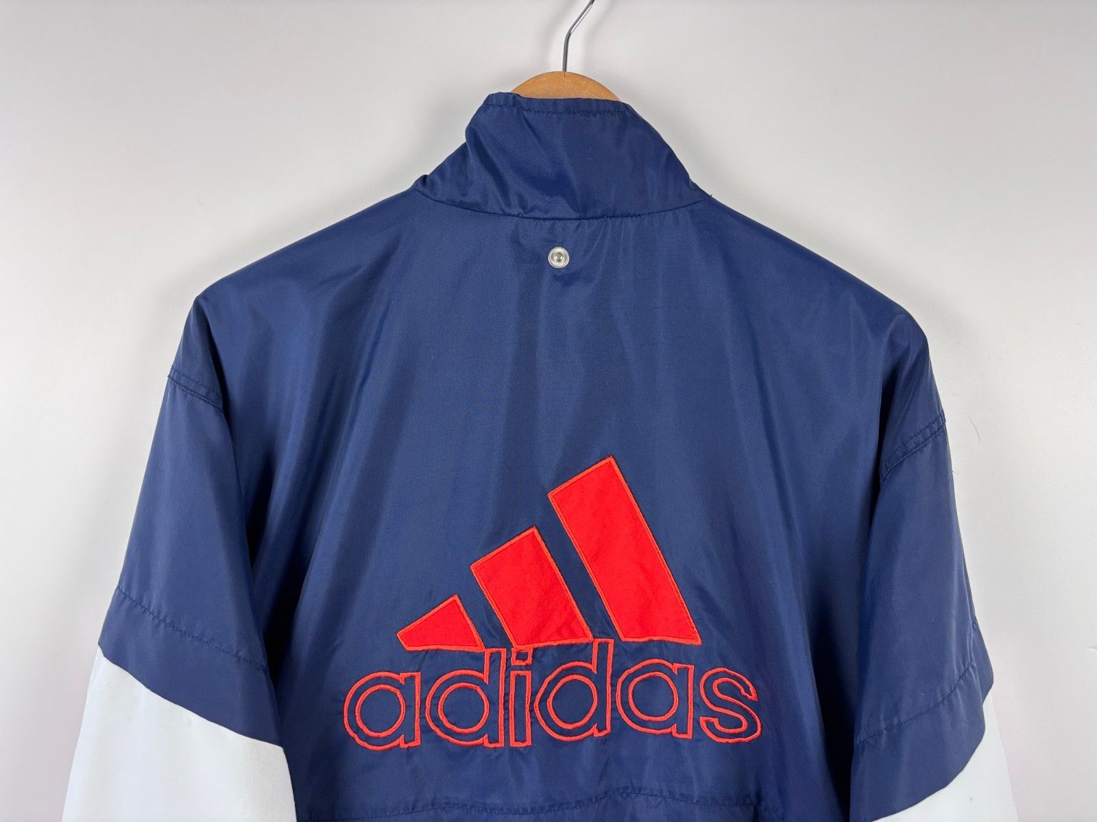 Adidas Vintage Adidas Big Logo Track Jacket Blue White Mens Size M Size US M / EU 48-50 / 2 - 7 Thumbnail