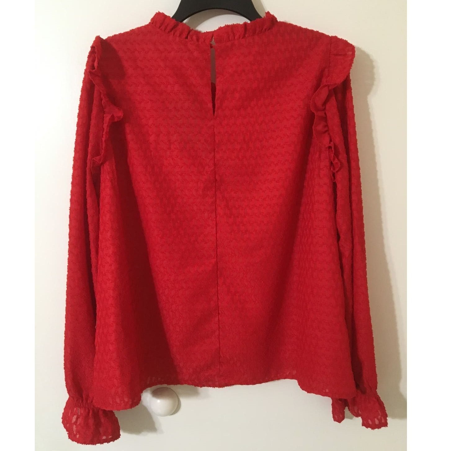 Other Skies Are Blue Large Red Lined Top W Ruffled Neck, Sleeves Size L / US 10 / IT 46 - 2 Thumbnail