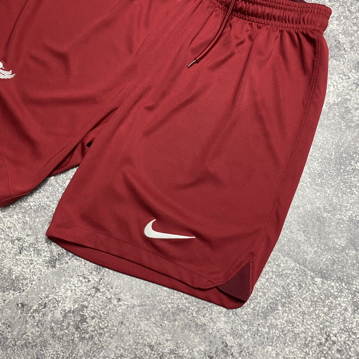 Nike Men’s Nike FC Liverpool training Basic soccer shorts Size US 34 / EU 50 - 2 Thumbnail