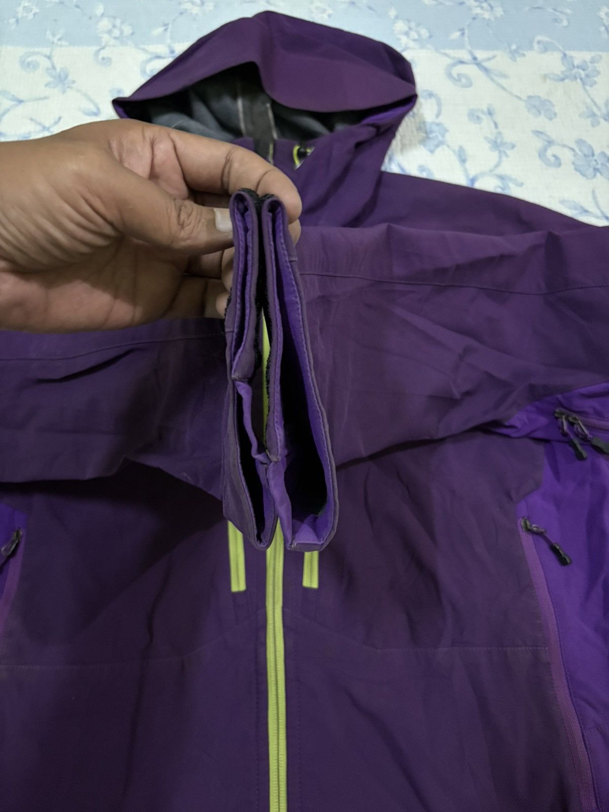 Haglofs Haglofs Windstopper Jacket Size US S / EU 44-46 / 1 - 6 Thumbnail