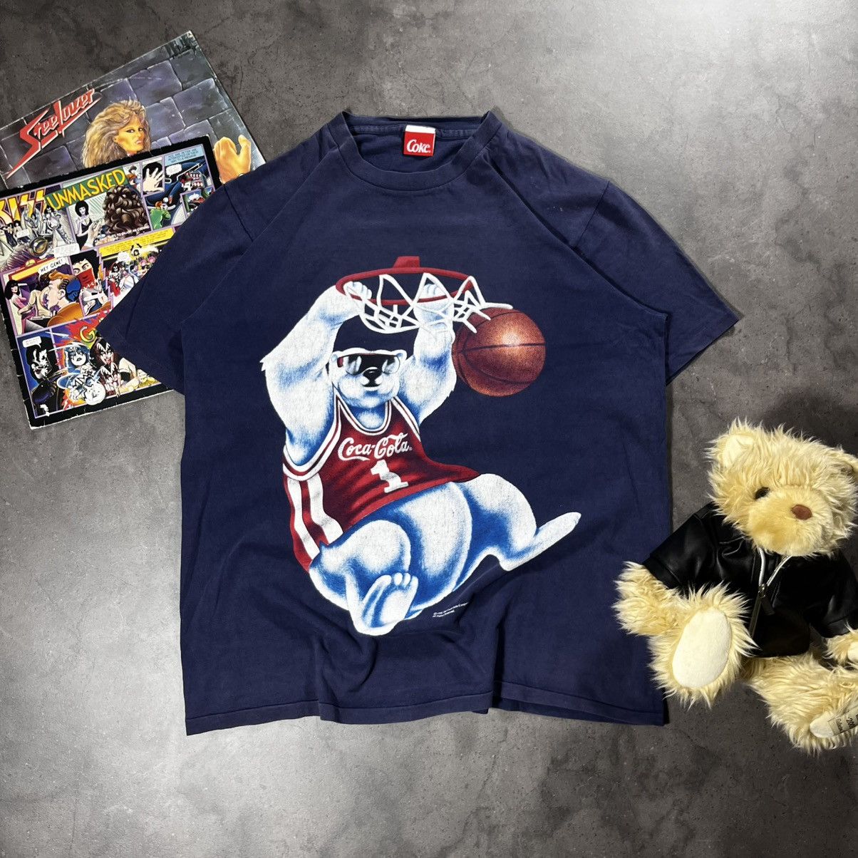 Cartoon Network Coca Cola 90s Vintage Bear Dunking Basket Tee Tshirt Hype Size US XL / EU 56 / 4 - 1 Thumbnail