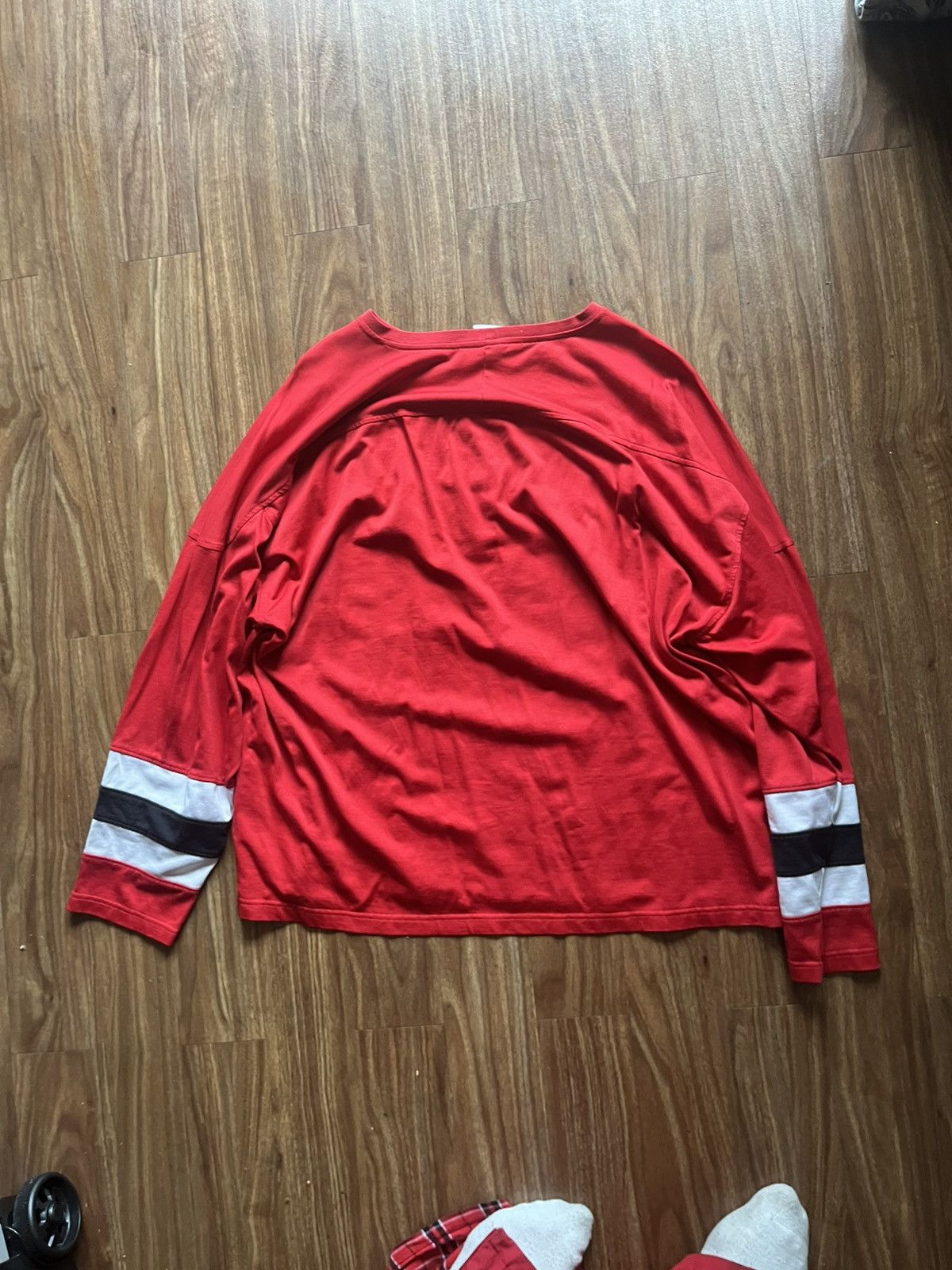 NHL Chicago Blackhawks long sleeve shirt - Size Large #NHL Size US L / EU 52-54 / 3 - 2 Thumbnail