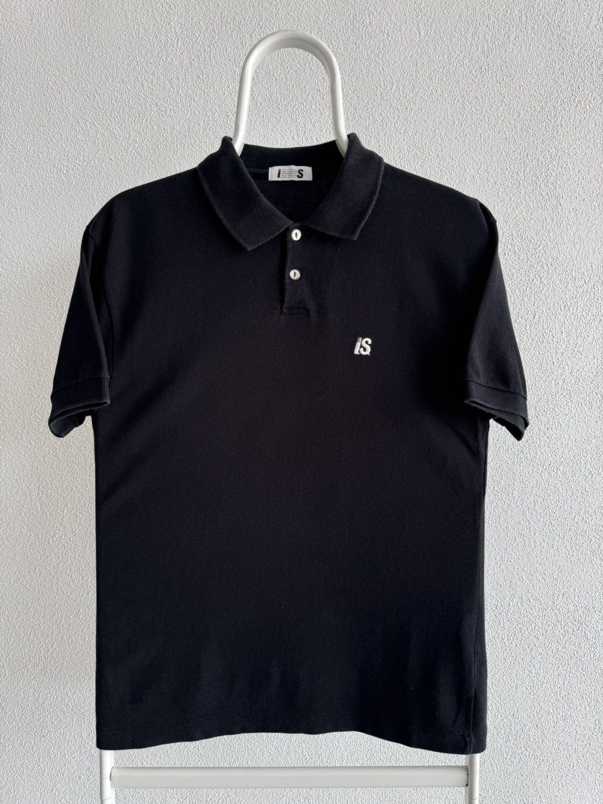 Issey Miyake Vintage Issey Miyake iS Black Small Logo Polo Shirt Size US S / EU 44-46 / 1 - 1 Thumbnail
