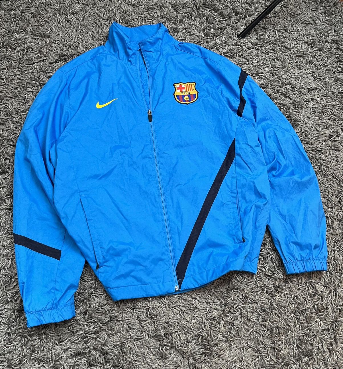 Nike Nike FC Barcelona 2011/12 Windbreaker Jacket Size US M / EU 48-50 / 2 - 1 Thumbnail