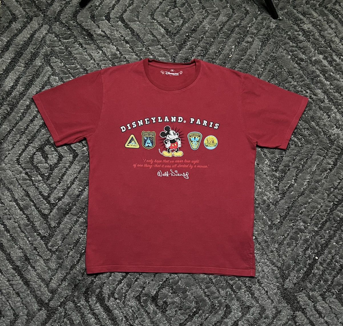 Disney Vintage Red Burgundy Tee T-Shirt Print Disney Disneyland Size US M / EU 48-50 / 2 - 1 Thumbnail