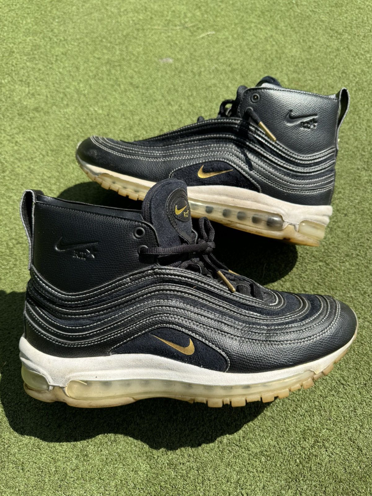 Nike × Riccardo Tisci 2017 Nike Air Max 97 x Ricardo Tisci Sneakers | Size 9.5 Size US 9.5 / EU 42-43 - 2 Thumbnail