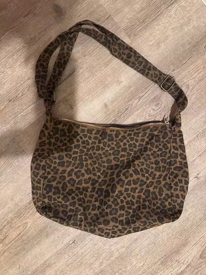 Vintage Premium Hobo Vintage Underarm Tote | PU Street Bag Size ONE SIZE - 6 Thumbnail