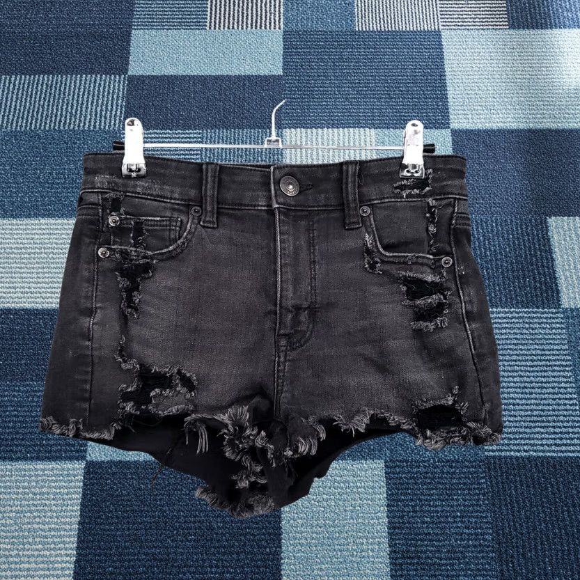 American Eagle Outfitters American Eagle Outfitters Denim Shorts Womens 2 Black Distressed Raw Hem Stretch Size 26" / US 2 / IT 38 - 1 Thumbnail