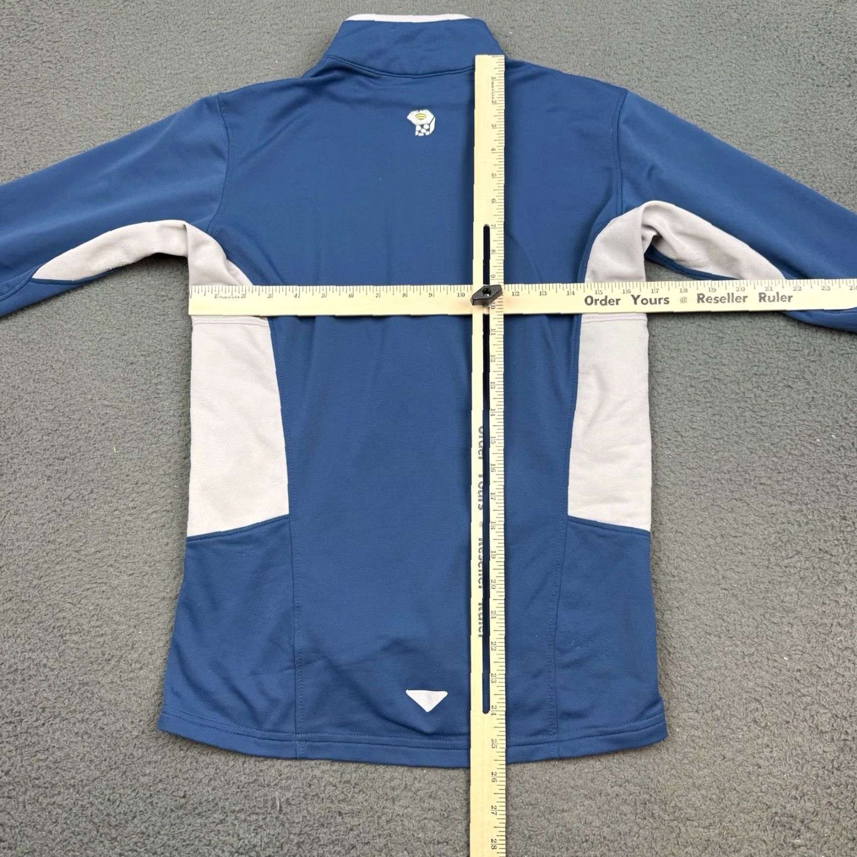 Mountain Hardwear VINTAGE Mountain Hardwear Pullover Shirt Mens Small Blue Mock Neck 1/2 Zip Midweight Long Sleeve Size US S / EU 44-46 / 1 - 7 Thumbnail