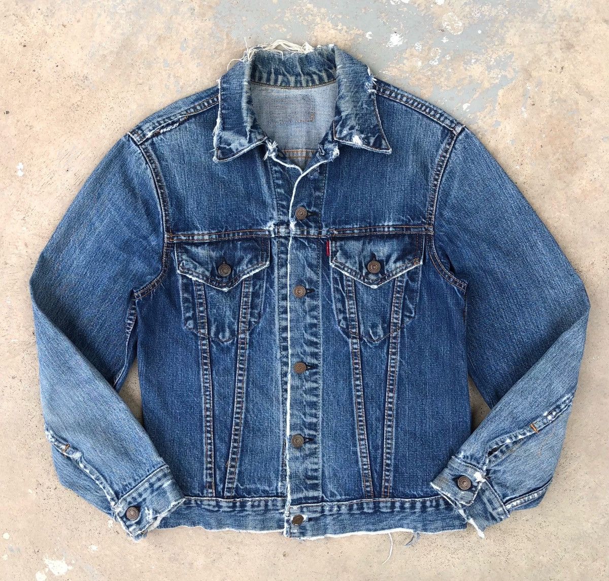 Levi's Vintage 70s Levis 505 BIG E Distressed Trucker Jacket Size US S / EU 44-46 / 1 - 8 Thumbnail