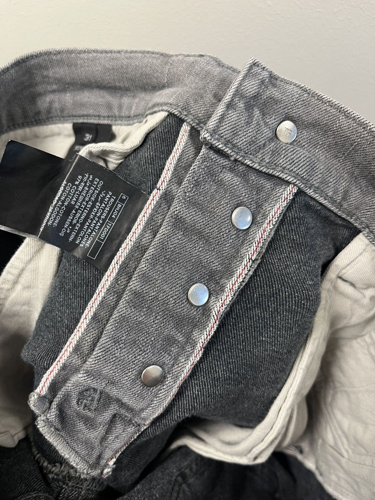 Tom Ford Grey wash selvedge denim slim fit Size US 31 - 11 Thumbnail