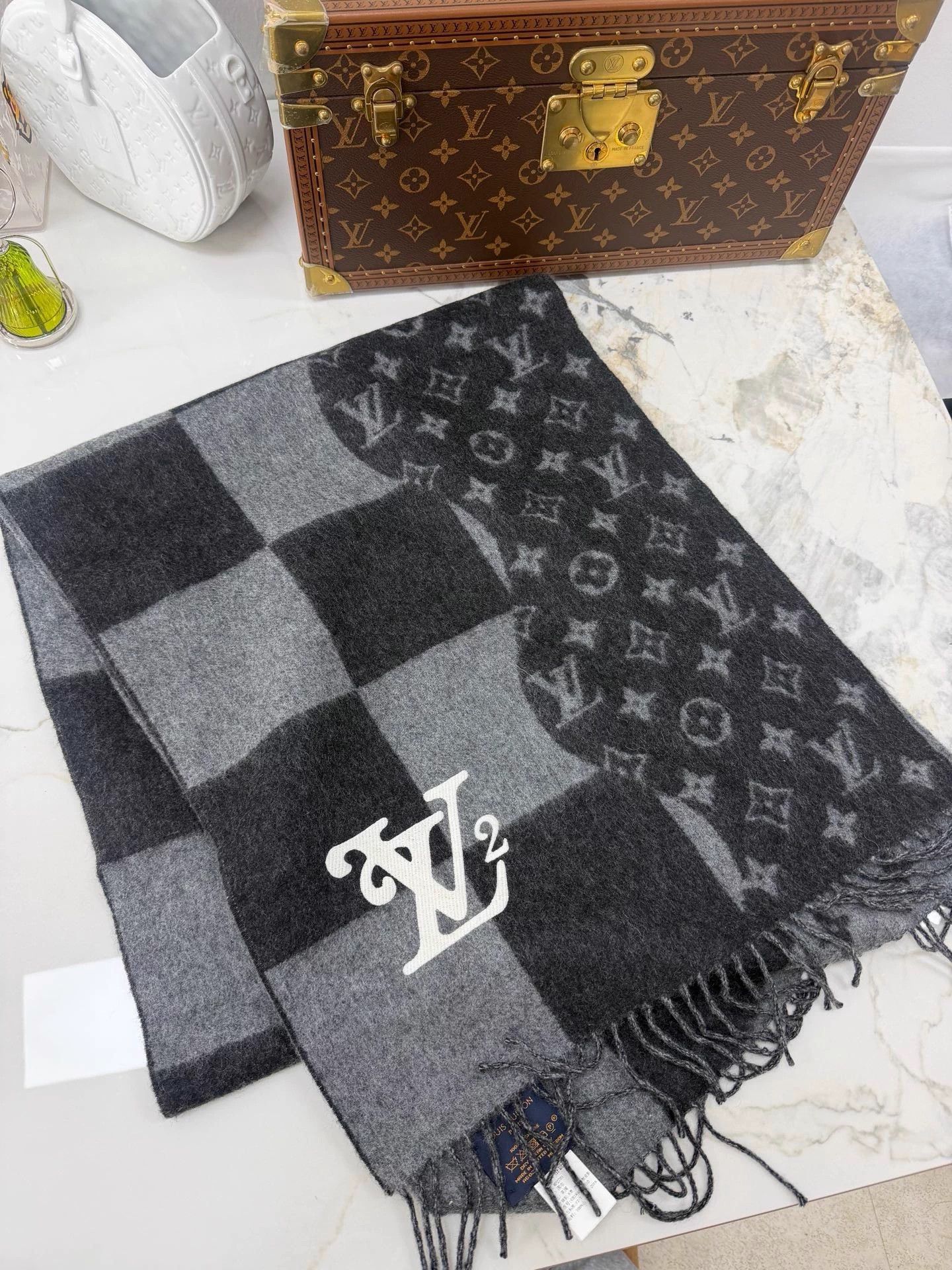 Louis Vuitton Lv x Nigo Collab Check Gray 100% Cashmere 99New 205x40 Size ONE SIZE - 1 Thumbnail