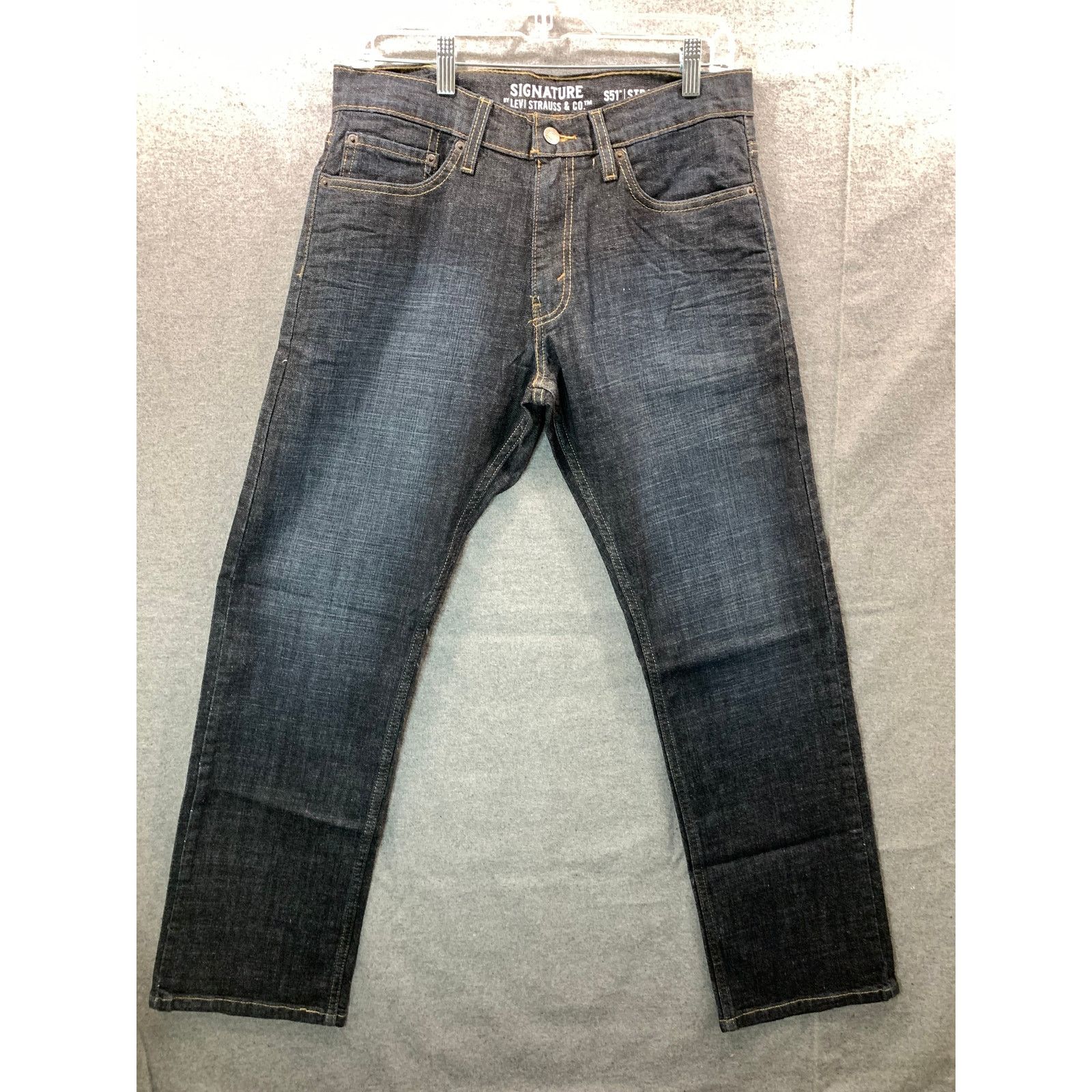 Other Signature by Levi Strauss & Co Jeans Women Size W32 L30 Size 32" / US 10 / IT 46 - 1 Thumbnail