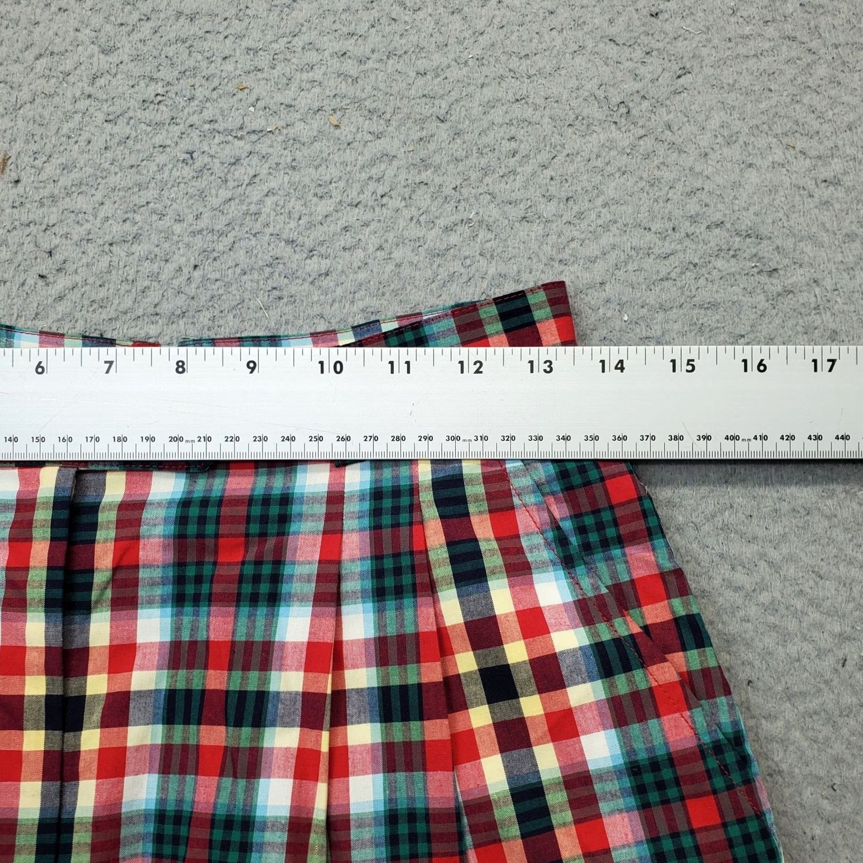 Charter Club Charter Club Camp Counselor Shorts Women: Womens Size 8 Multi Plaid High-Waisted Pleated Bermuda Shorts Size 30" / US 8 / IT 44 - 5 Thumbnail
