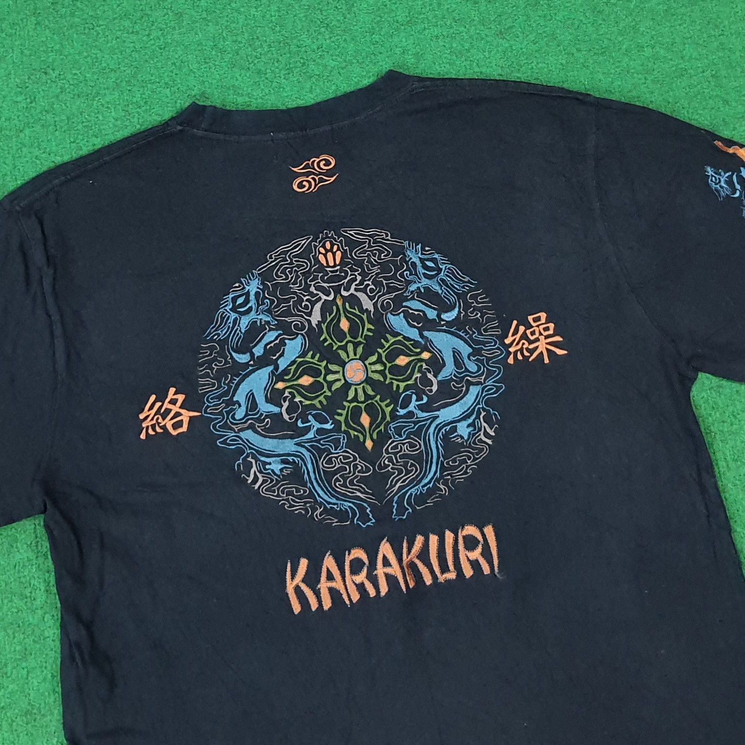 Karakuri Tamashii Vintage Karakuri Tamashii Embroidery Dragon Tshirt C276N38 Size US M / EU 48-50 / 2 - 2 Thumbnail