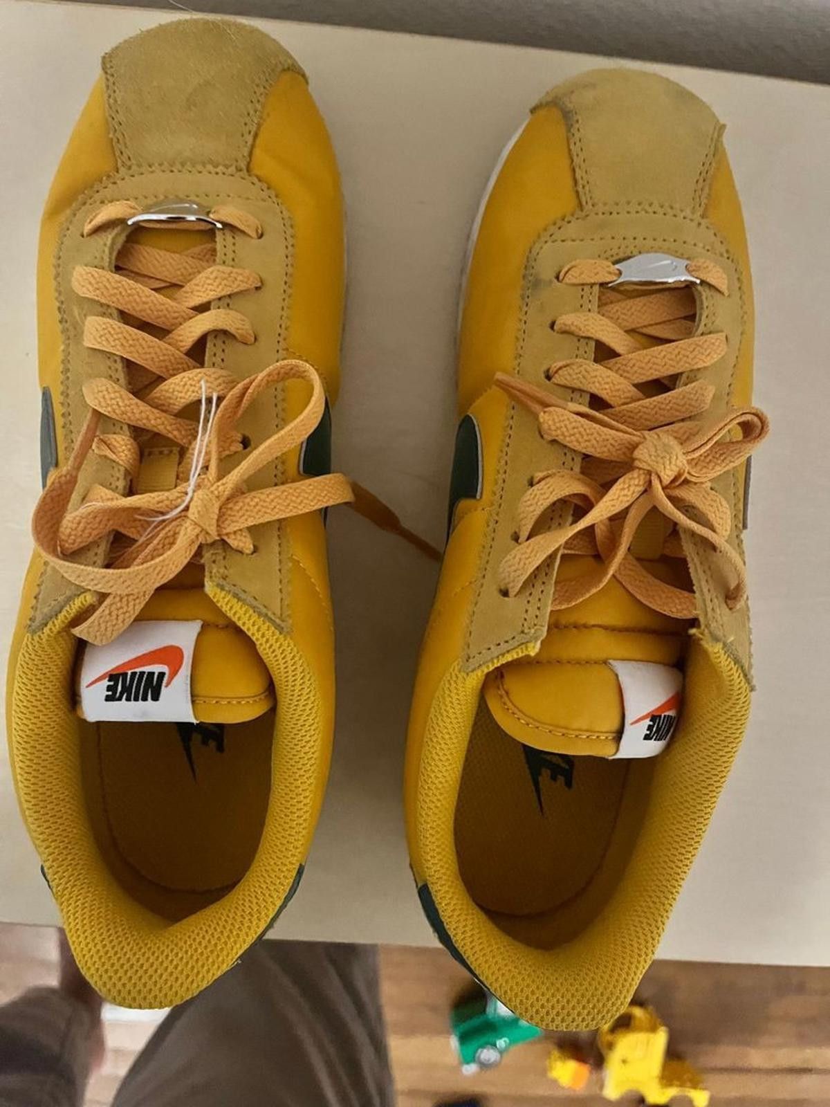 Nike Nike W Cortez TXT in Yellow Size US 8.5 / IT 38.5 - 2 Thumbnail
