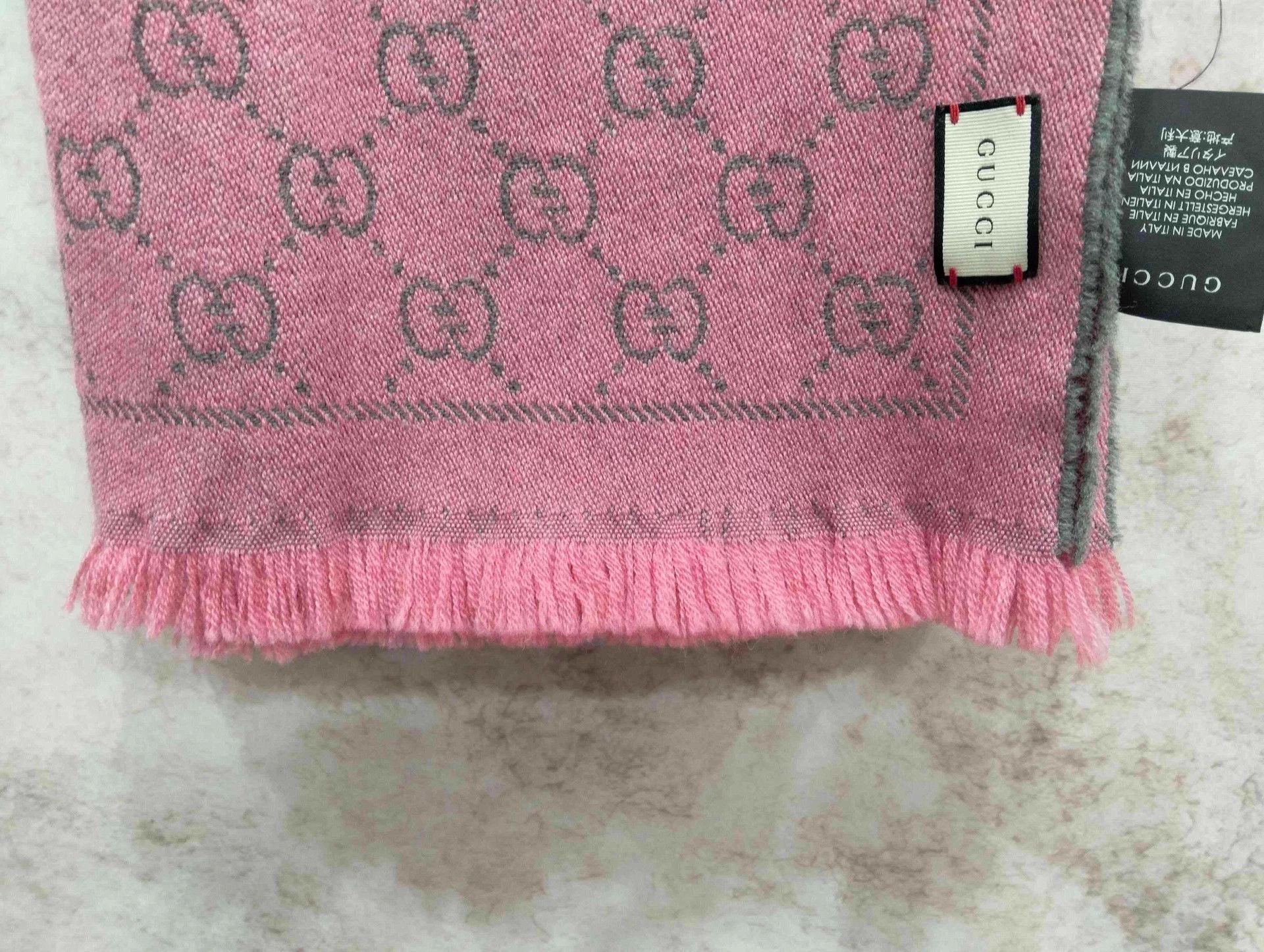 Gucci Gucci Gray Pink Wool Scarf Size ONE SIZE - 6 Thumbnail