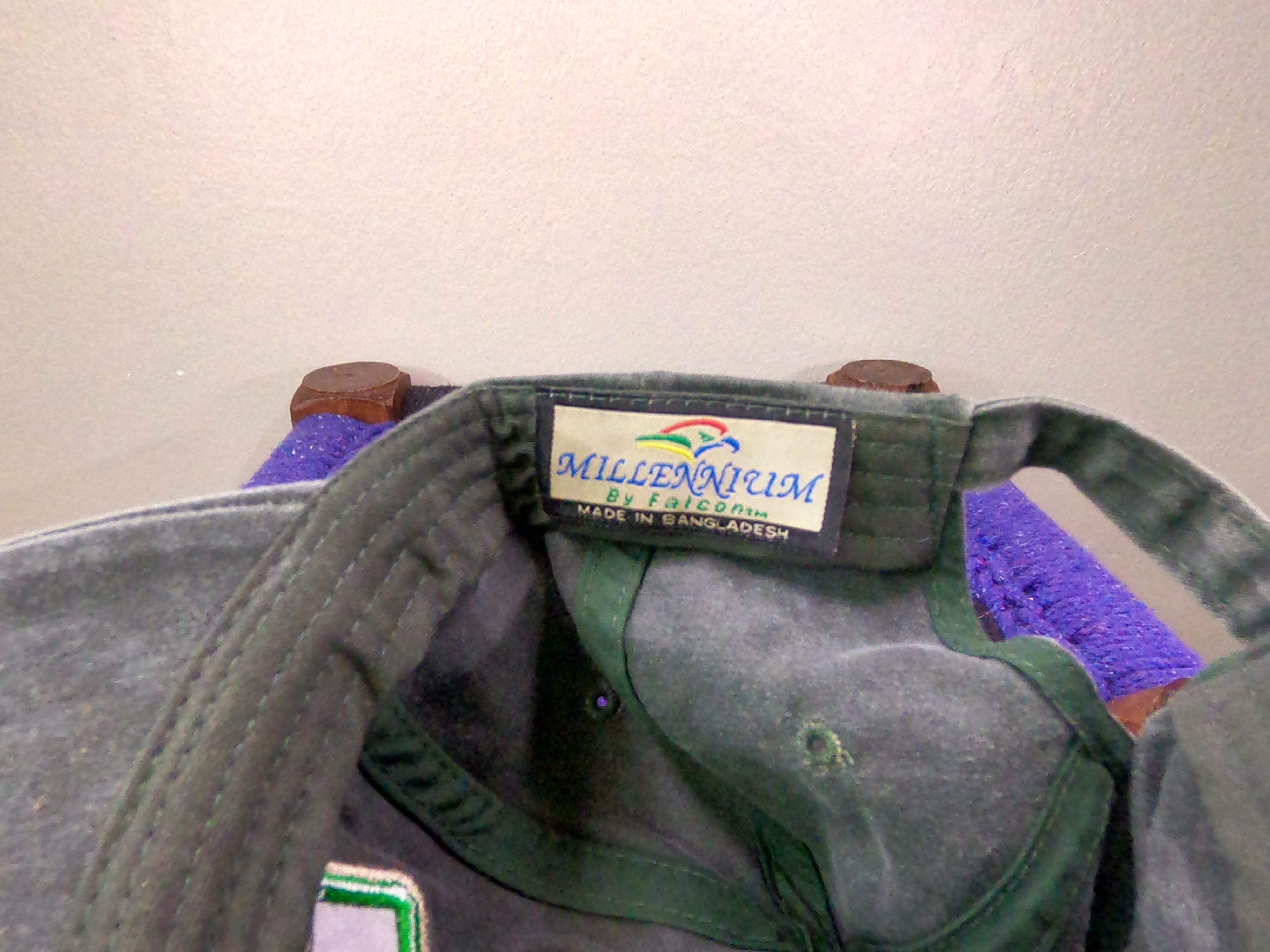 Other Y2K Millennium Hat Size ONE SIZE - 6 Thumbnail