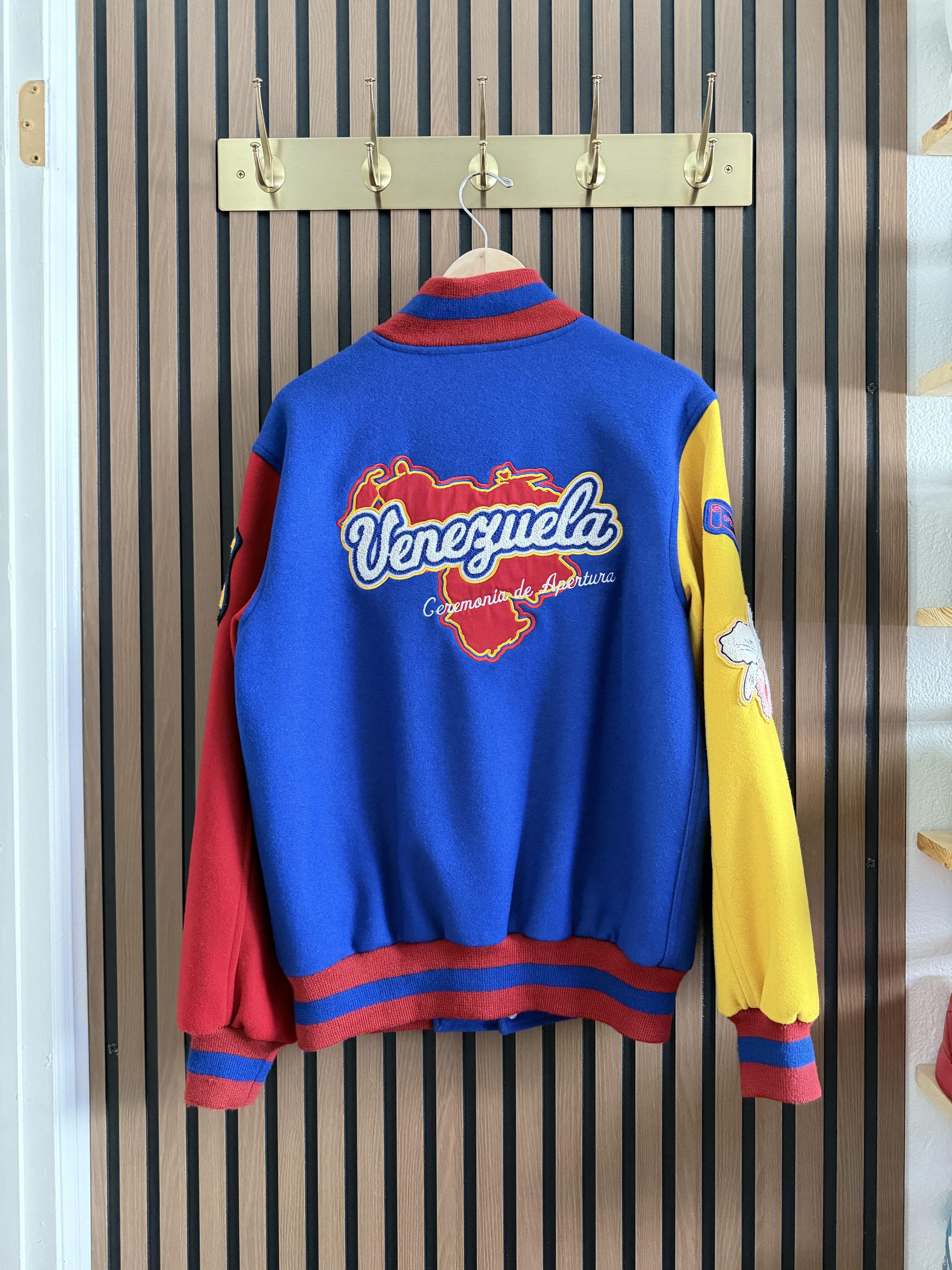 Opening Ceremony VENEZUELA - Global Varsity Opening Ceremony Size US L / EU 52-54 / 3 - 2 Thumbnail