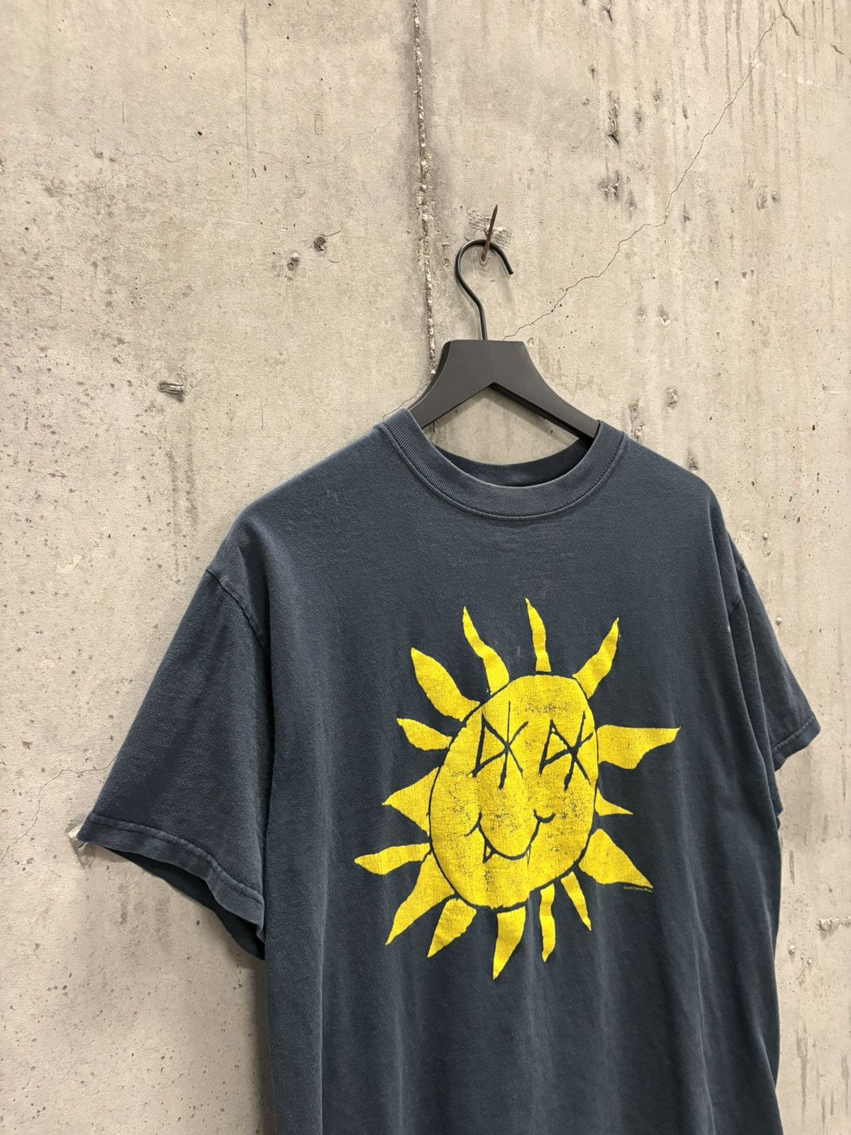 Band Tees Vintage Dead Kennedys Sun Shirt Thrashed Faded Grunge Band Size US L / EU 52-54 / 3 - 3 Thumbnail