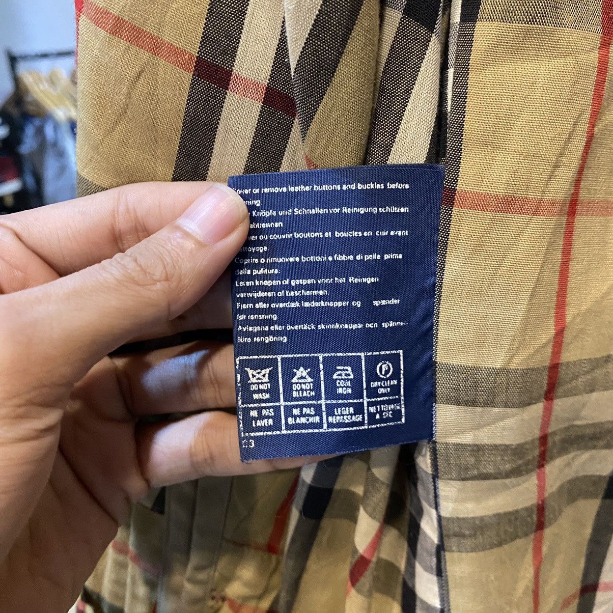 Burberry VINTAGE‼️The Classic Burberry Trench-coat Size US M / EU 48-50 / 2 - 22 Thumbnail