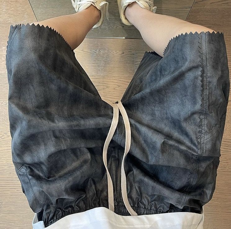 Japanese Brand × Vintage Outdoor retro washed pu leather zig-zag hem baggy shorts Size US 32 / EU 48 - 2 Thumbnail