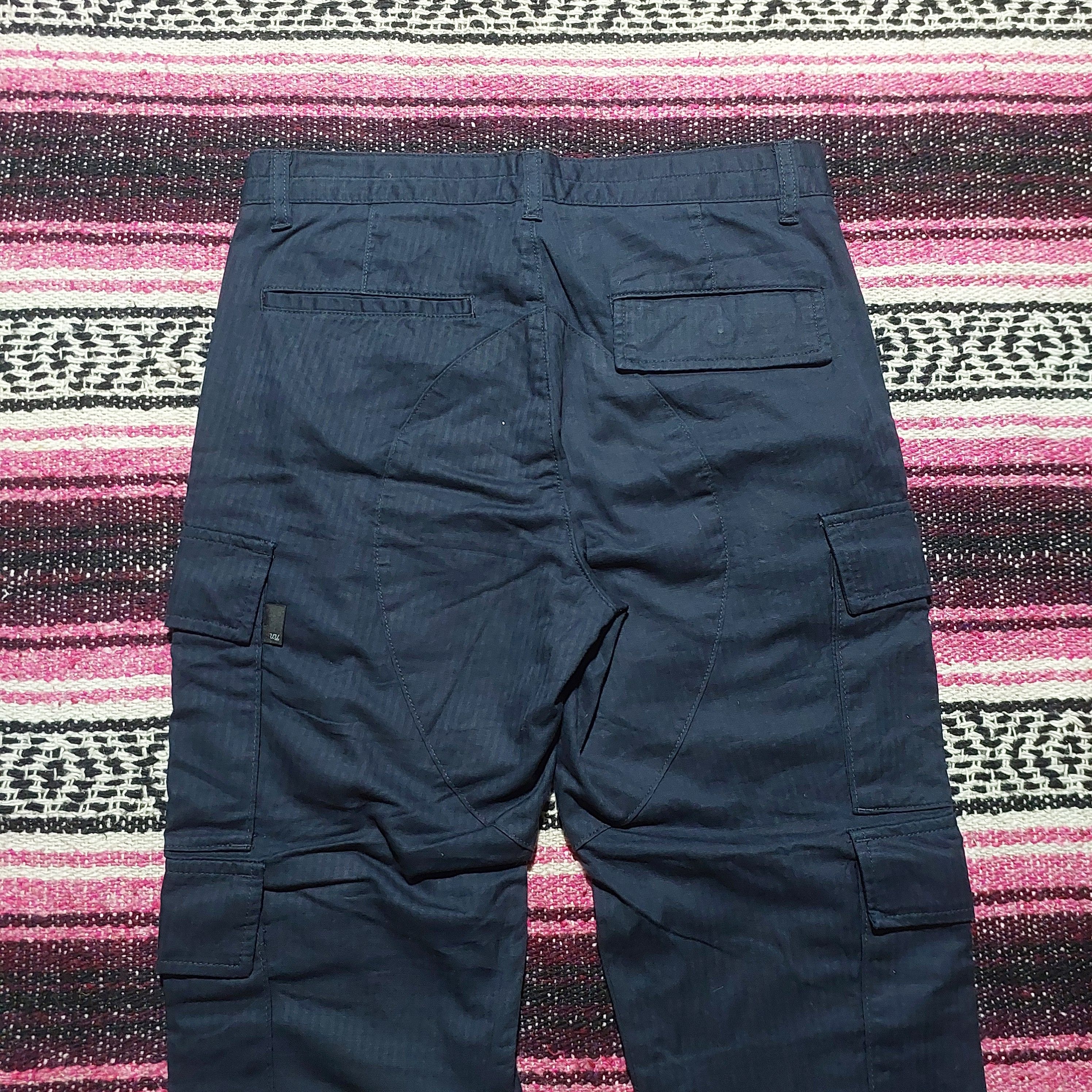 GU × Undercover Undercover GU multipocket cargo harreingbone pants Size US 30 / EU 46 - 6 Thumbnail