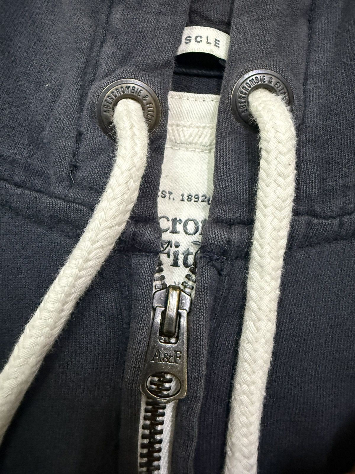 Abercrombie & Fitch Vintage Abercrombie&Fitch Zip Up Swester Hoodie Size US M / EU 48-50 / 2 - 7 Thumbnail