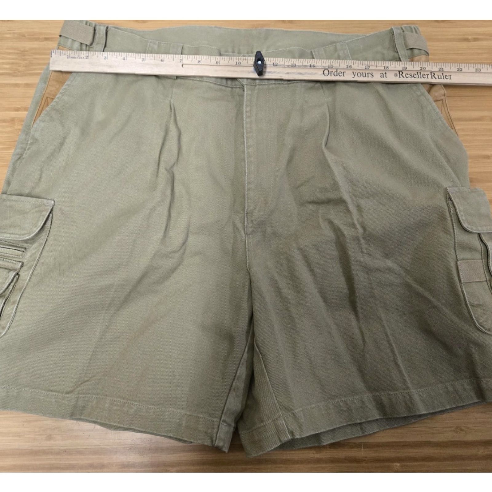 Orvis VINTAGE Orvis Cargo Shorts Mens 42 Green 100% Cotton Leather Trim Hiking 90s Size US 42 / EU 58 - 7 Thumbnail