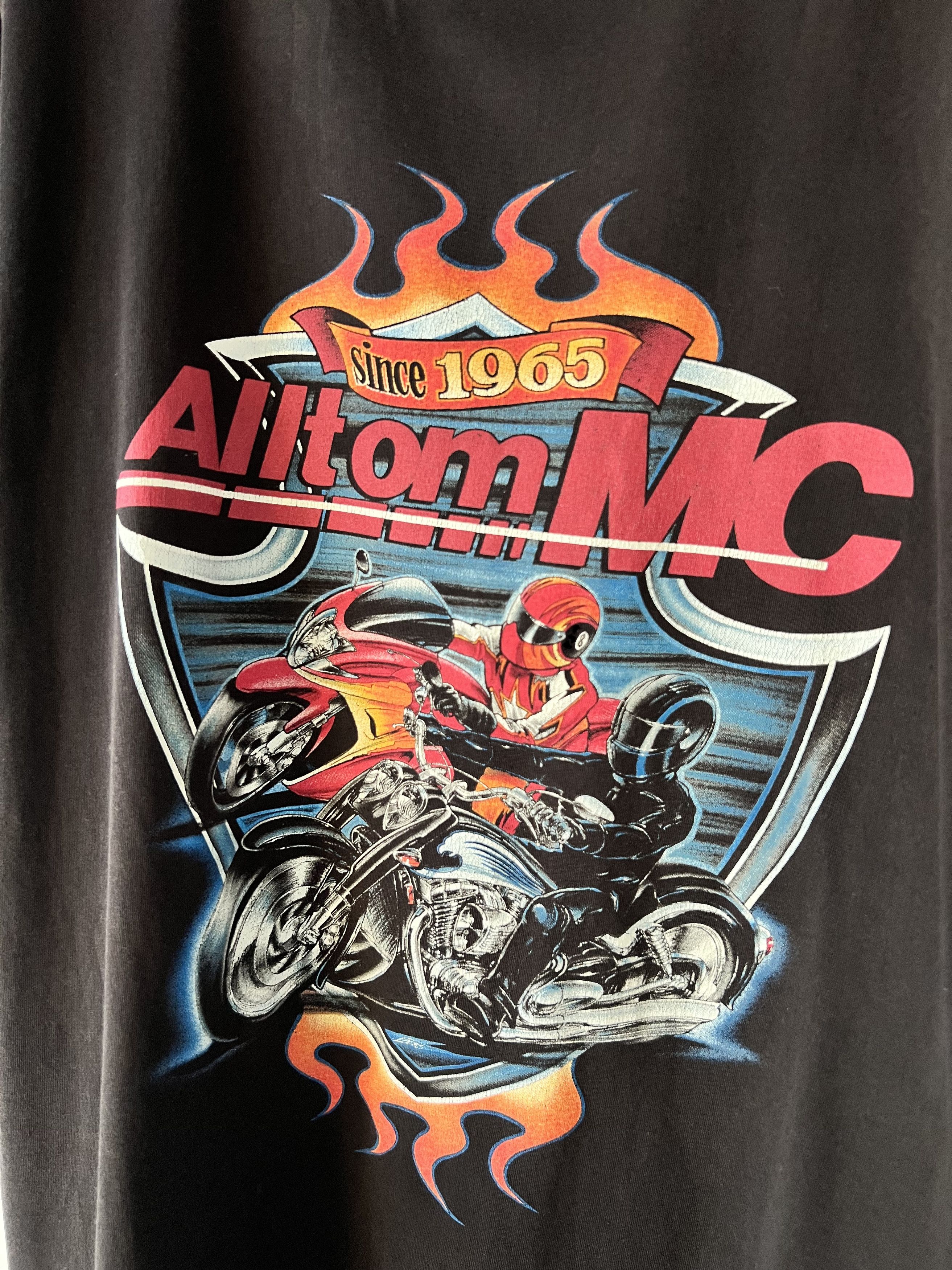 Alltimers Alltom MC Vintage Graphic 3d 1980s Motorcycle Tee Size US XL / EU 56 / 4 - 3 Thumbnail