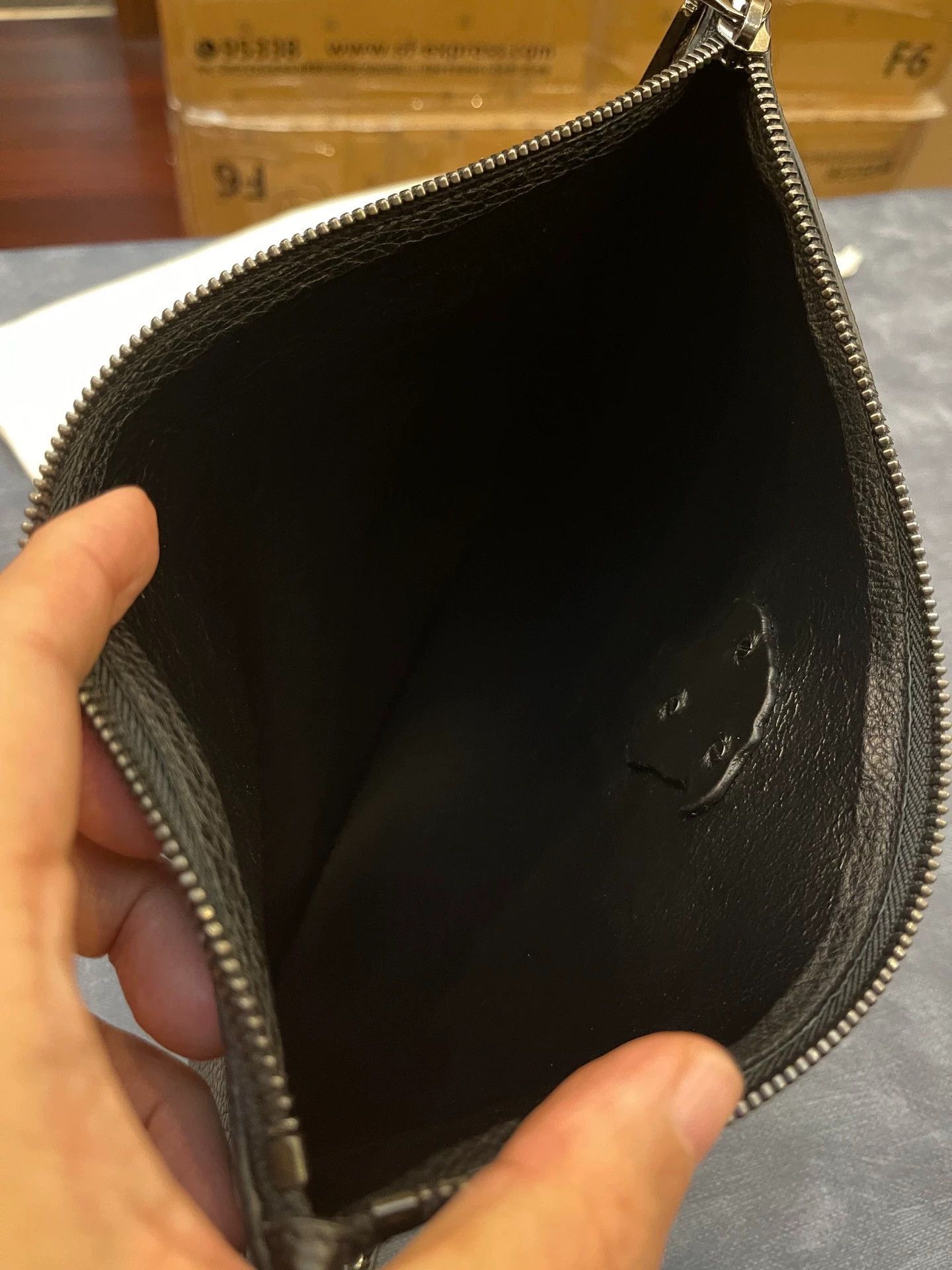 Versace Versace Envelope Handbag Litchi Grain Calfskin Size ONE SIZE - 6 Thumbnail
