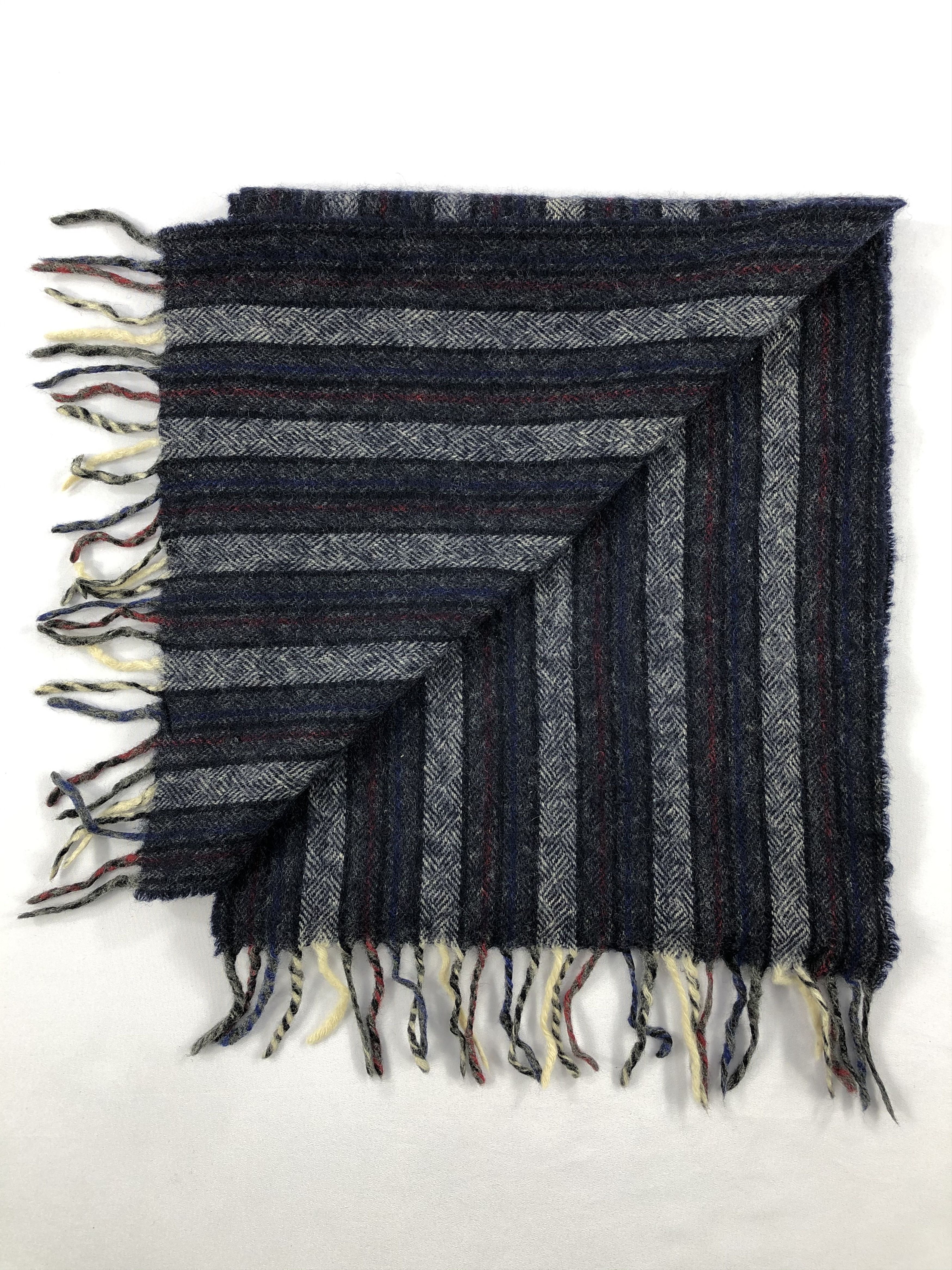 Burberry Vintage Burberry Scarf/Muffler/Neckwear MF1684 Size ONE SIZE - 4 Thumbnail