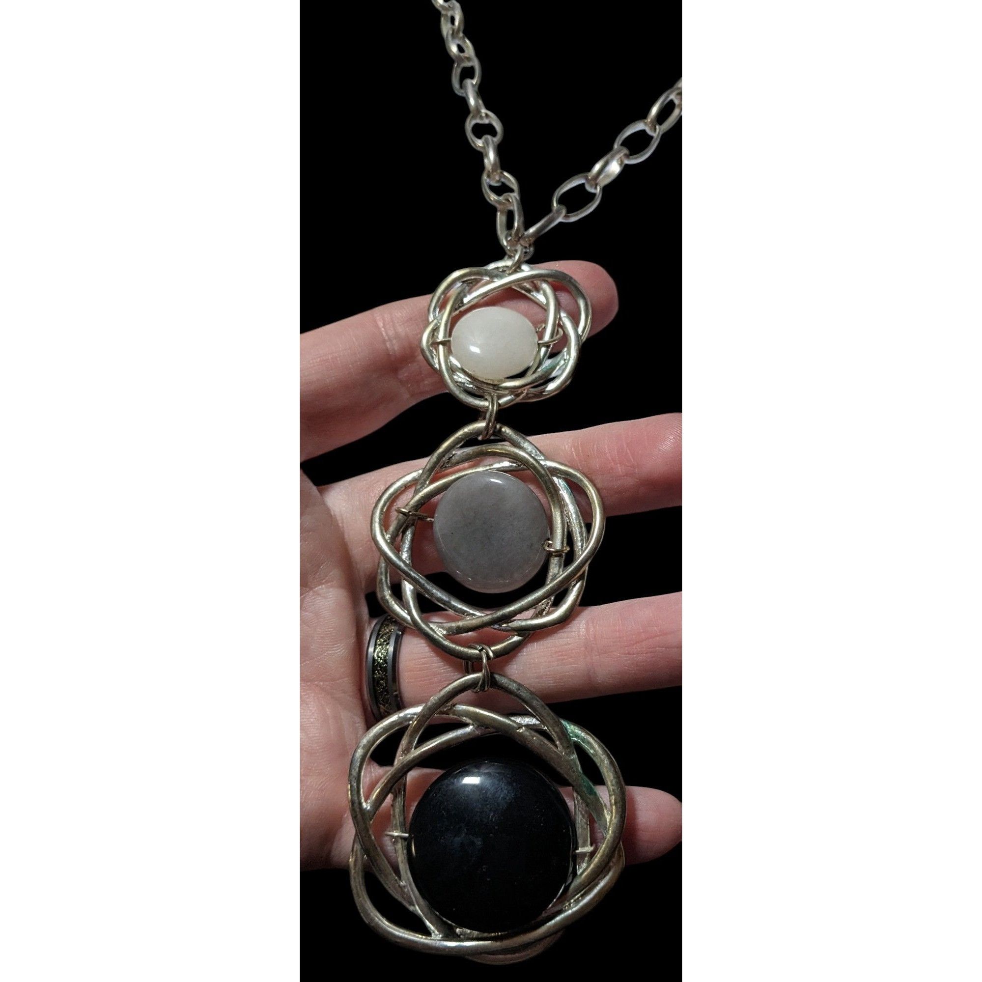 Other Graduating Grey Scale Gemstone Knot Pendant Necklace Size ONE SIZE - 4 Thumbnail