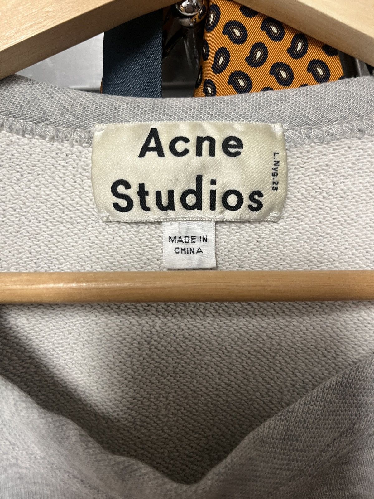 Acne Studios Acne Studios college sweatshirt Size US L / EU 52-54 / 3 - 4 Thumbnail