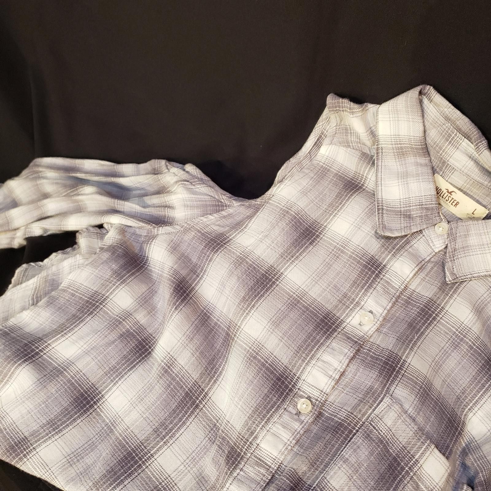 Other Hollister Cold Shoulder Plaid Shirt sz L Size L / US 10 / IT 46 - 4 Thumbnail
