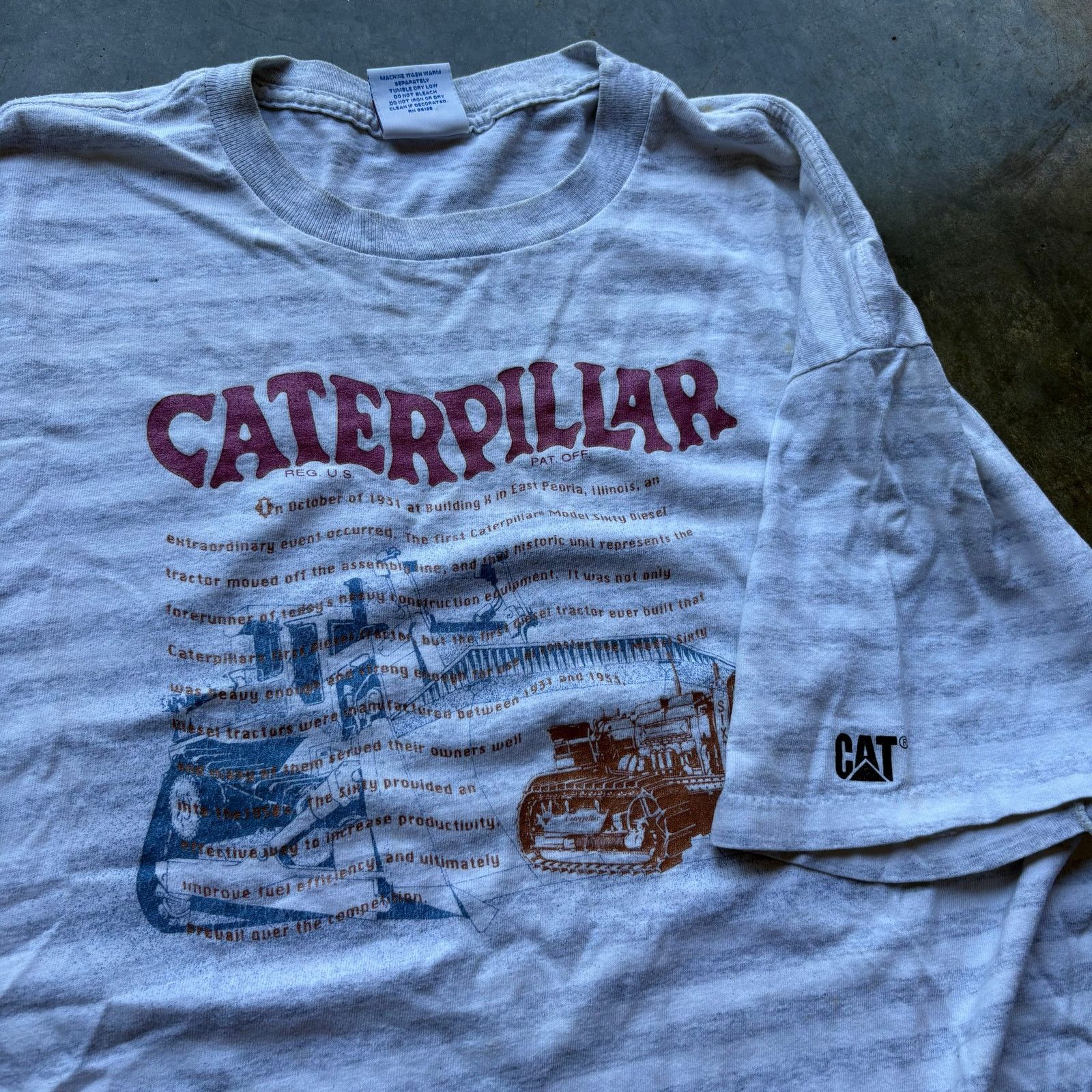 Vintage Vintage 90s CAT Construction Graphic T-shirt Size US XL / EU 56 / 4 - 3 Thumbnail