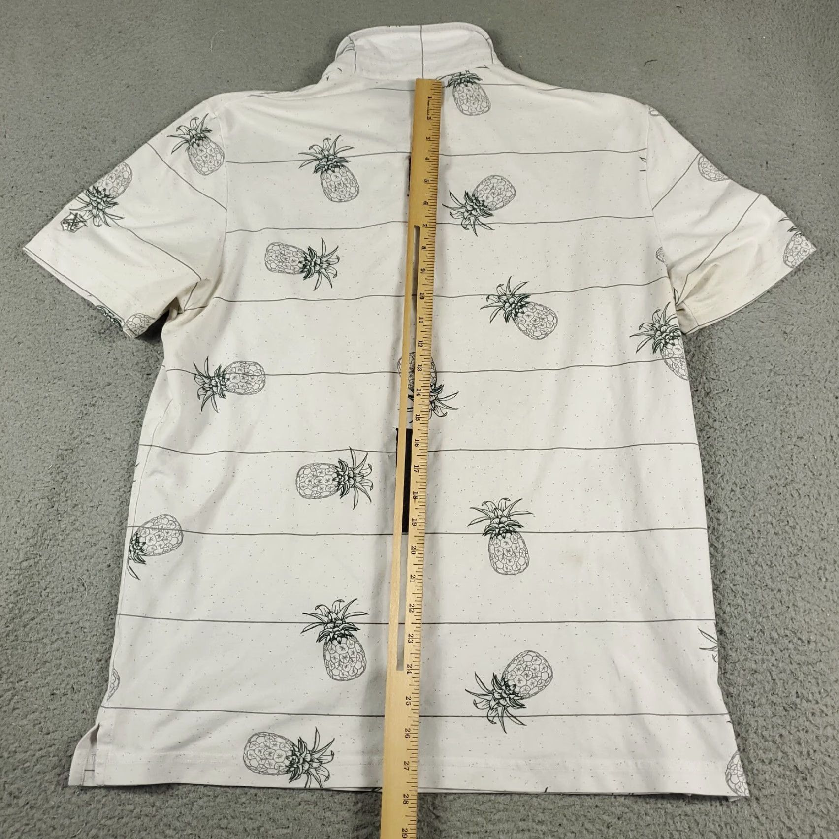 TravisMathew Travis Mathew Polo Shirt Mens L White Striped Golf Short Sleeve Shirt, Button Collar, Cotton Blend, Regular Fit, Preppy Sports Style Size US L / EU 52-54 / 3 - 6 Thumbnail