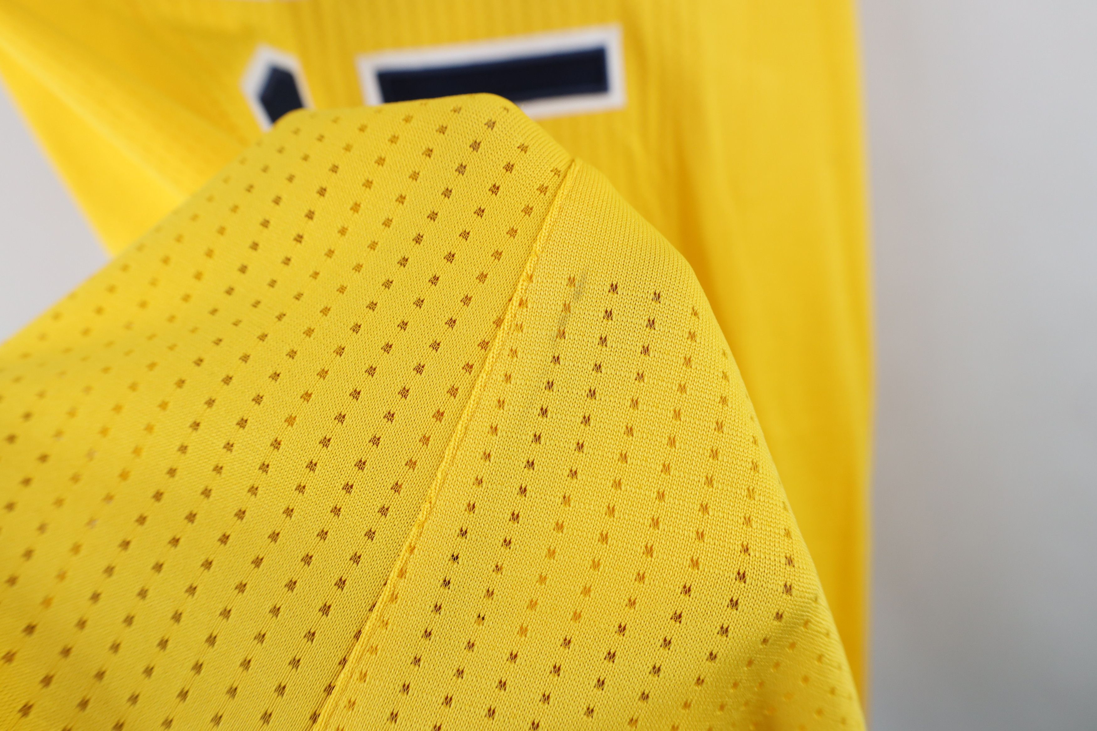Adidas × Vintage New Sample Adidas University of Michigan Basketball Jersey Size US L / EU 52-54 / 3 - 8 Thumbnail