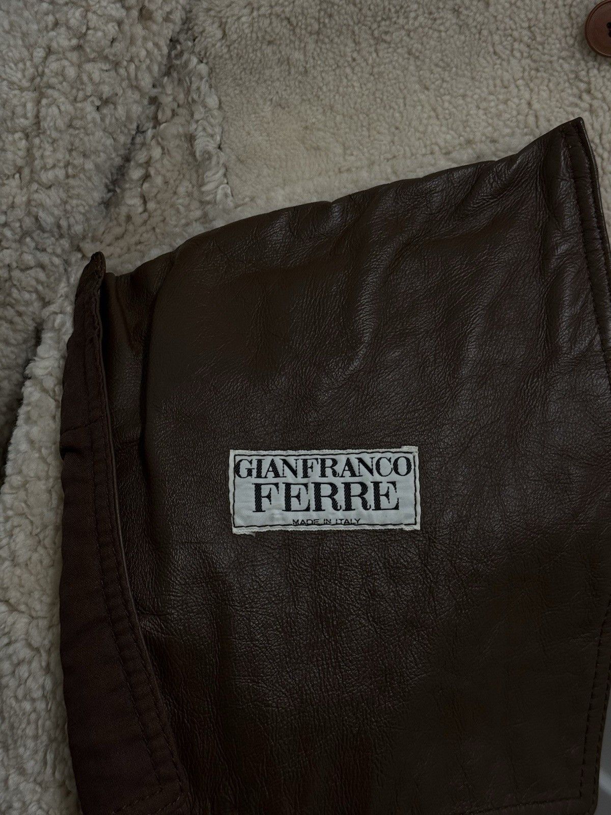 Gianfranco Ferre Gianfranco Ferre Vintage Jacket Leather Shearling Coat Size US L / EU 52-54 / 3 - 21 Thumbnail