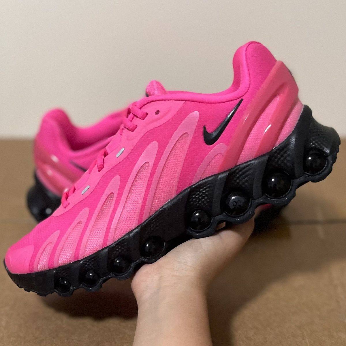 Nike Nike Air Max DN8 Hyper Pink Black Sneakers Size 7.5 Womens Size US 7.5 / IT 37.5 - 1 Thumbnail