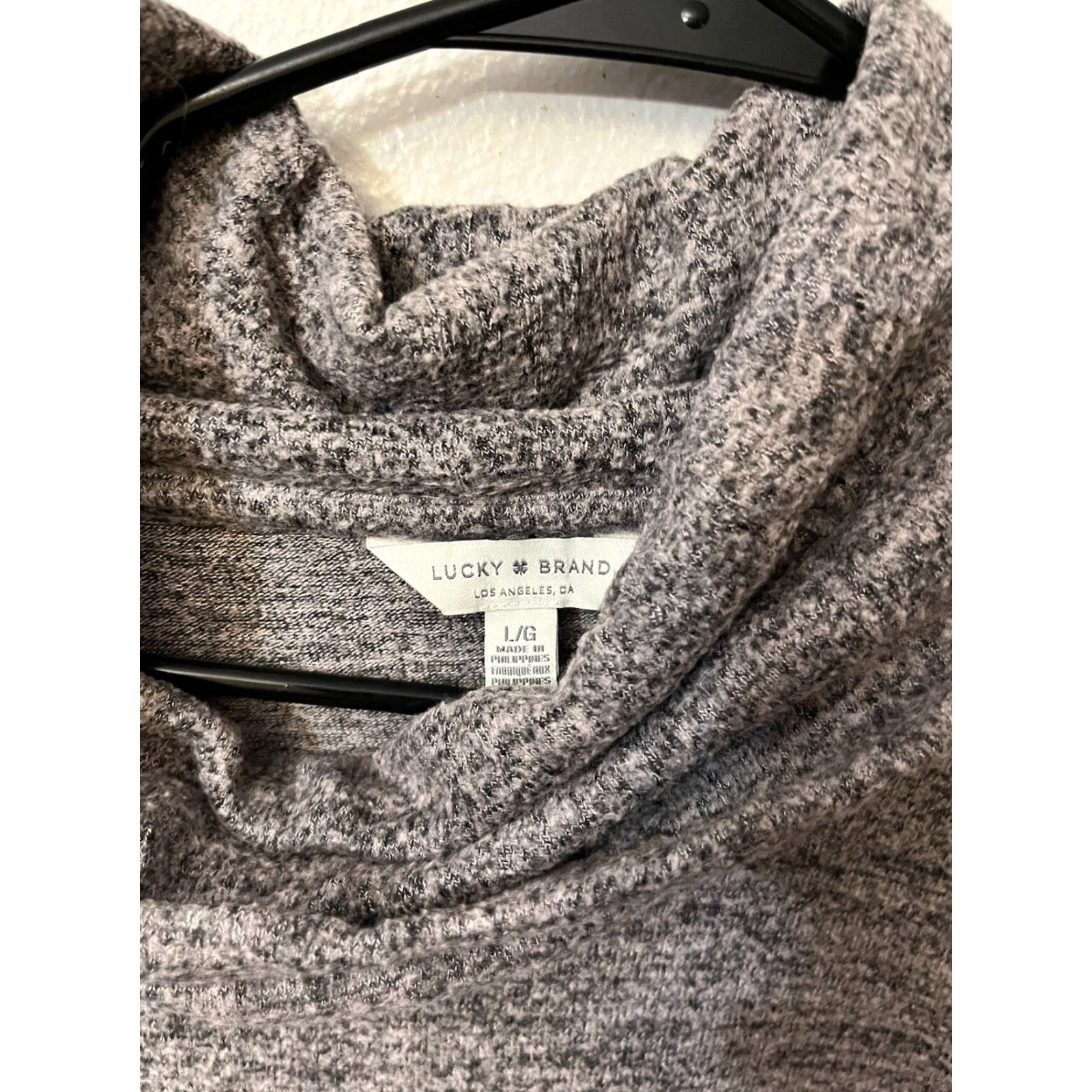 Lucky Brand Lucky Brand Gray Thermal Waffle Knit Cowl Neck Long Sleeve Shirt Large Women's Shirt Thermal Knit Cowl Neck L Gray Lucky Brand Size L / US 10 / IT 46 - 3 Thumbnail